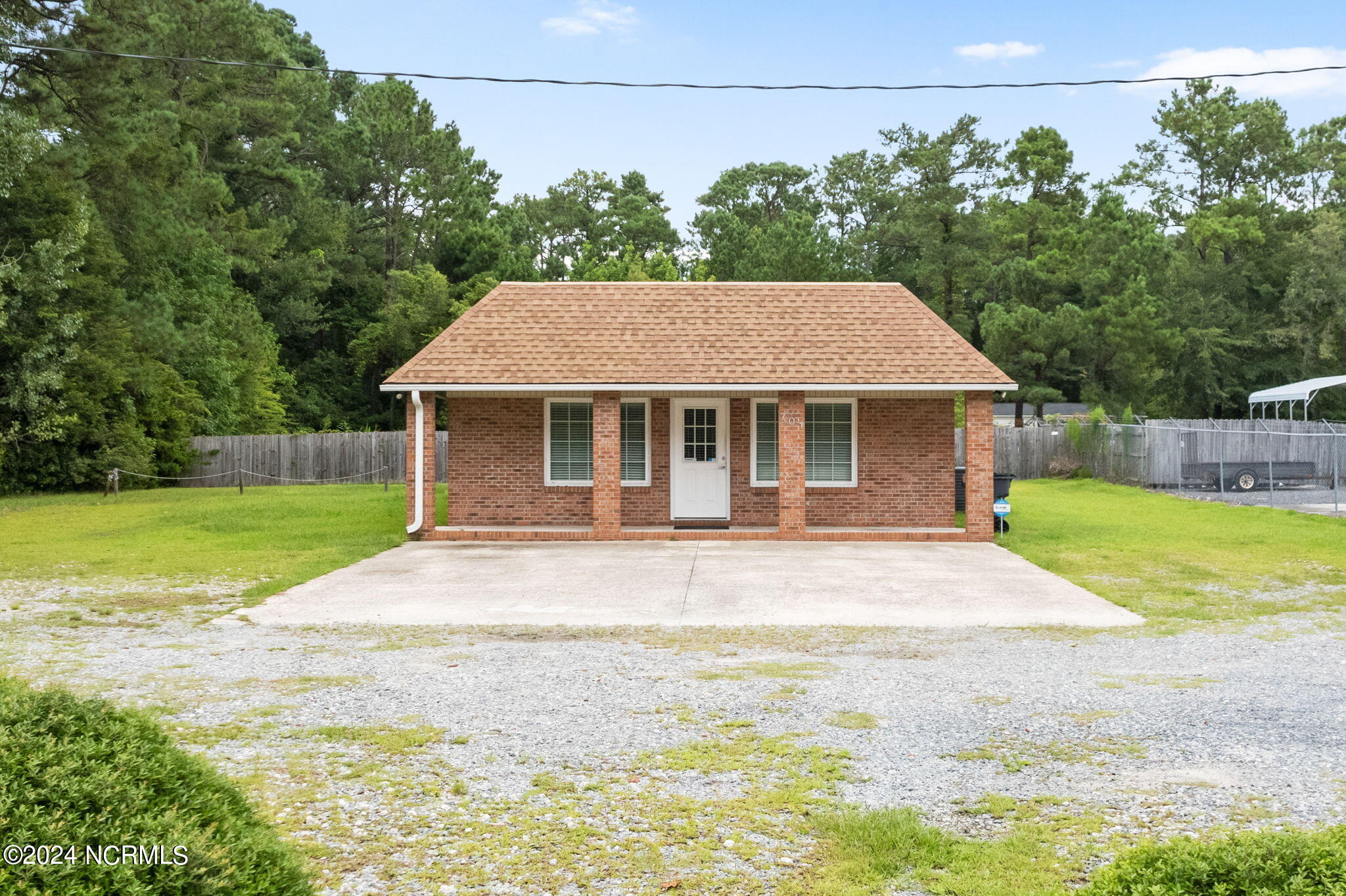 701 Holden Beach Road Property Photo 1