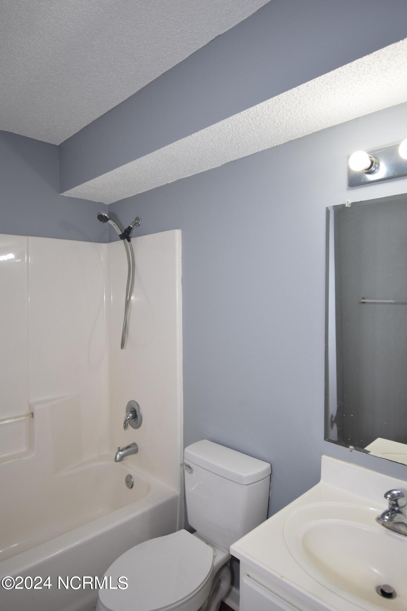 383 Olive Branch Boulevard Property Photo 5