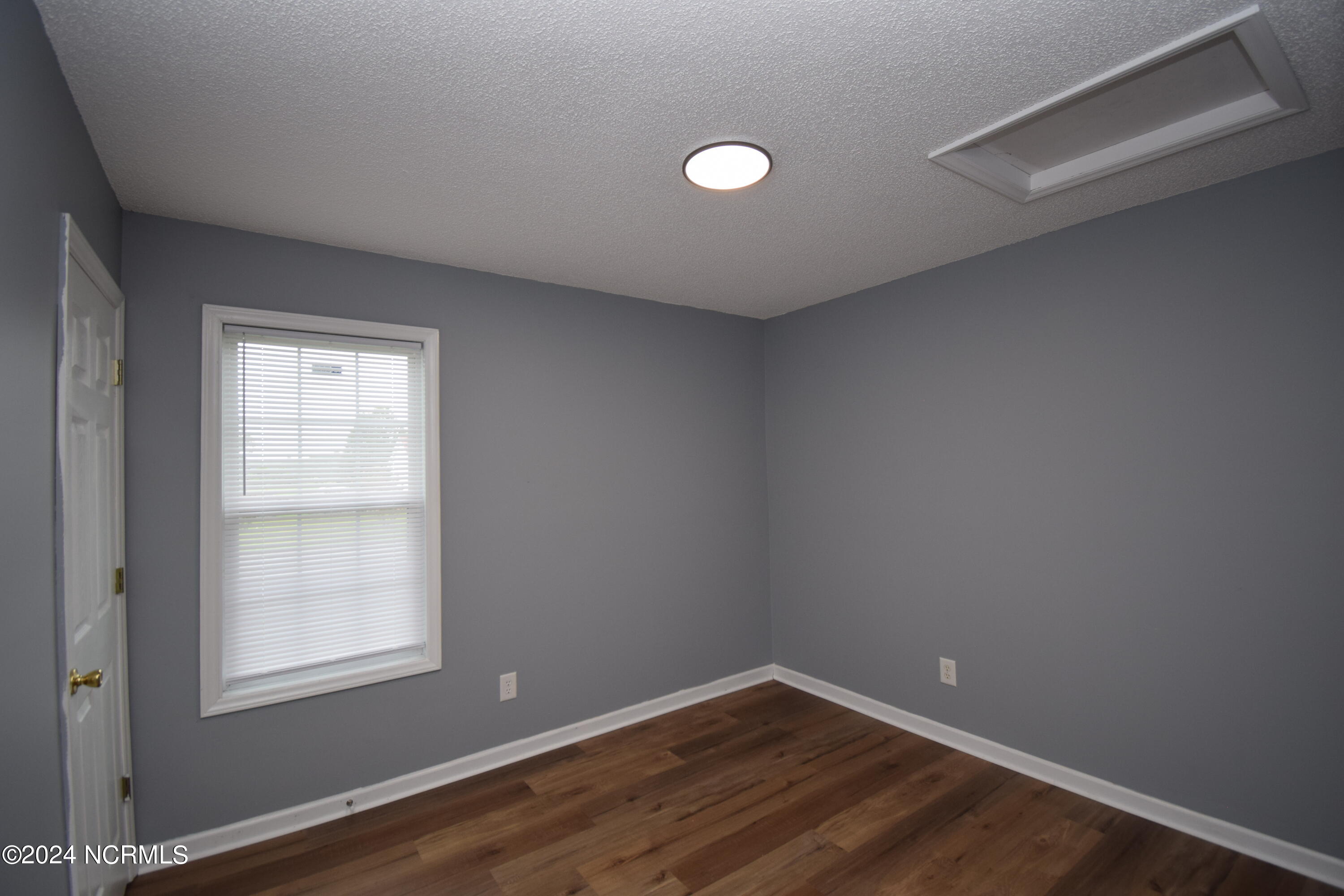 383 Olive Branch Boulevard Property Photo 6