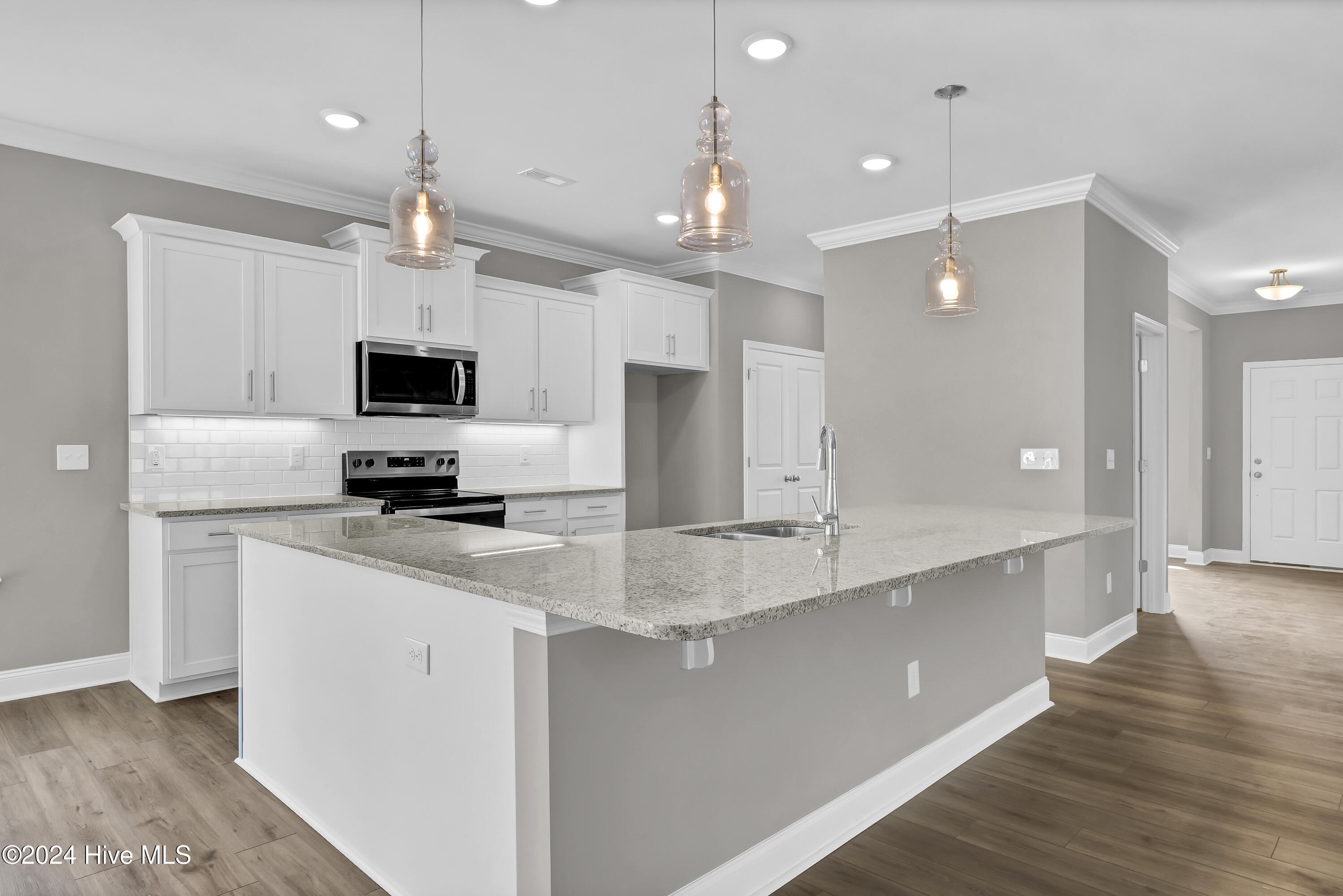 848 Red Sky Drive Property Photo 11