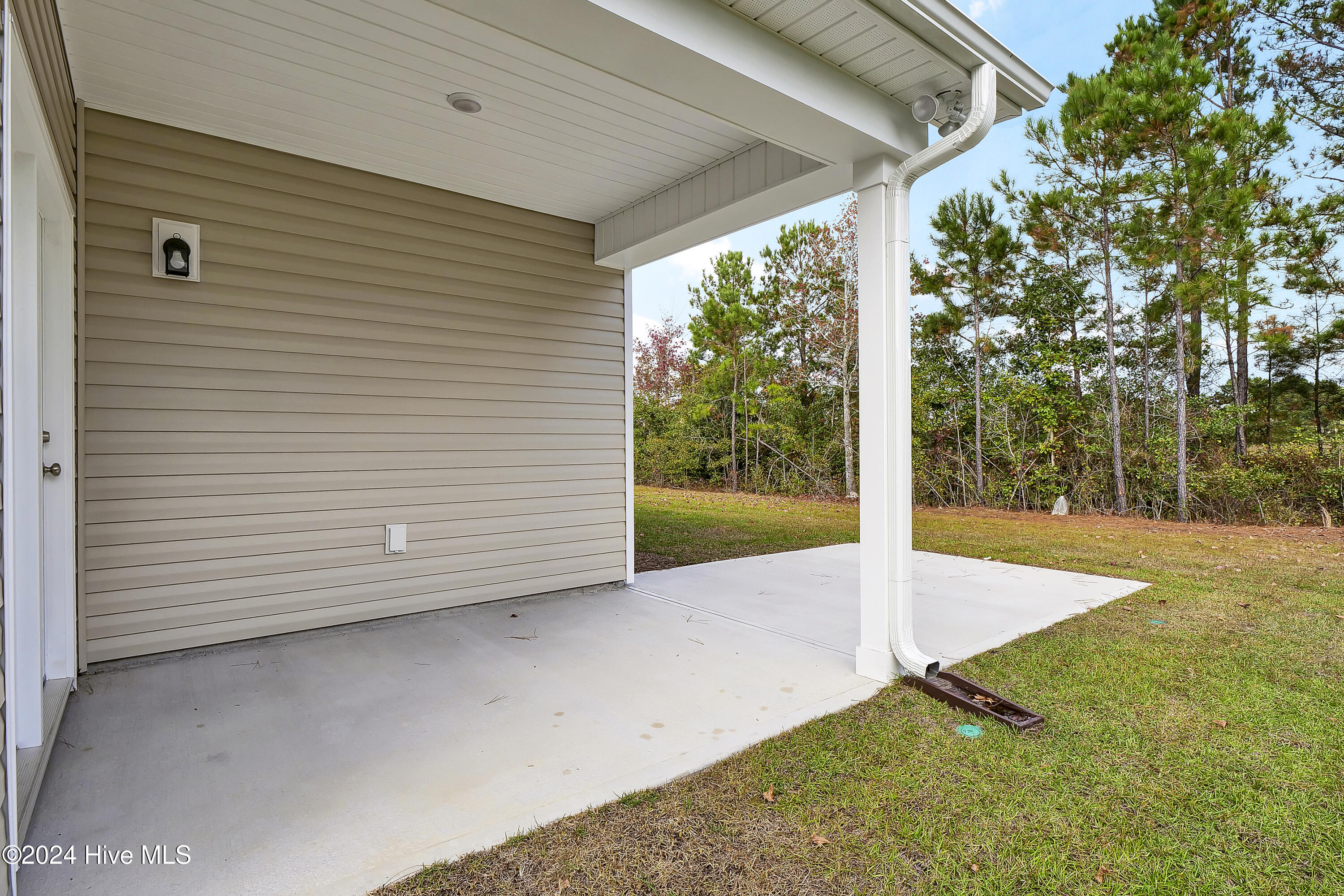 848 Red Sky Drive Property Photo 32