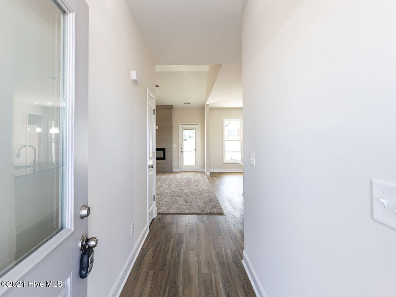 104 Askew Place Property Photo 3