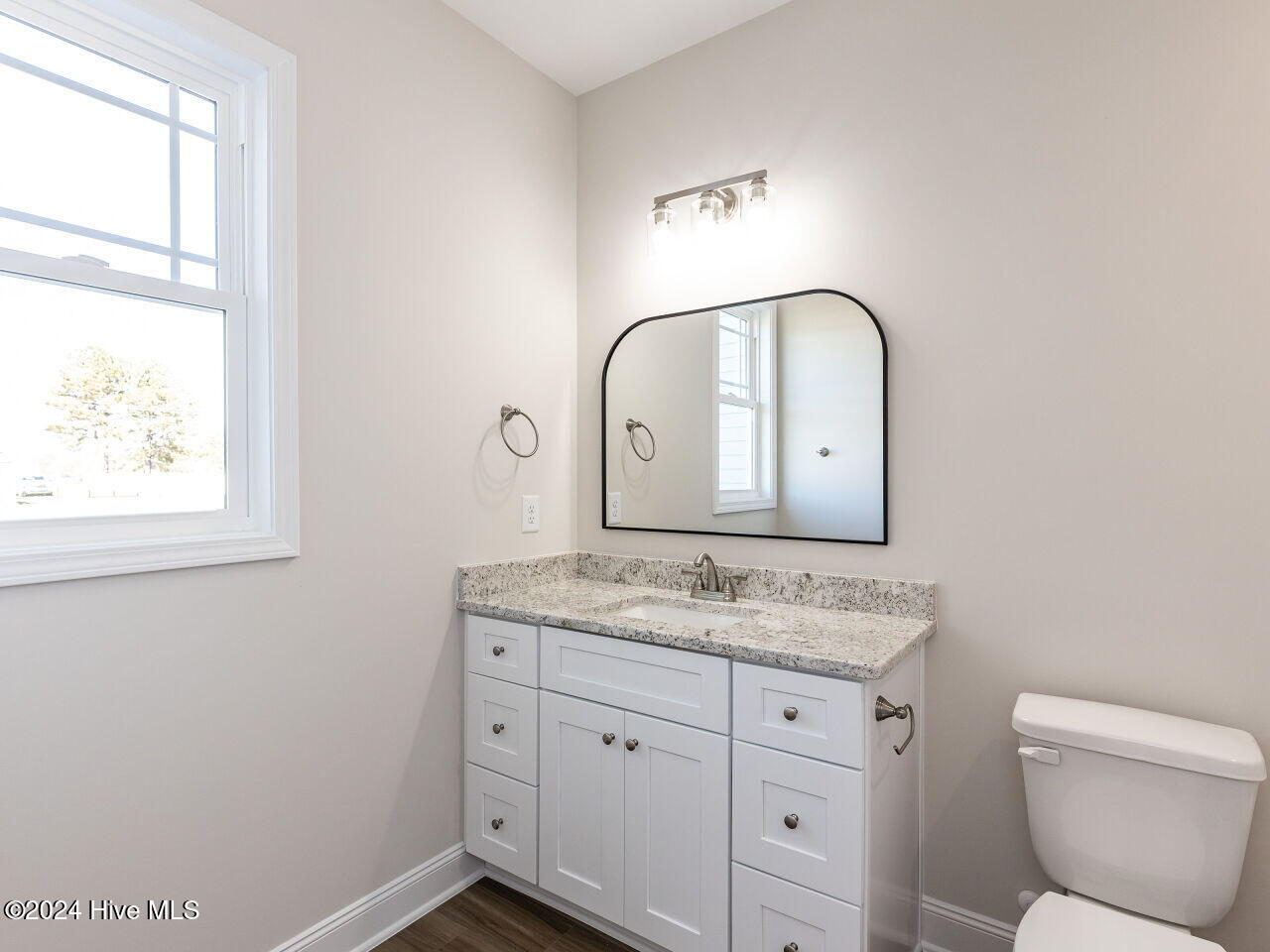 104 Askew Place Property Photo 21