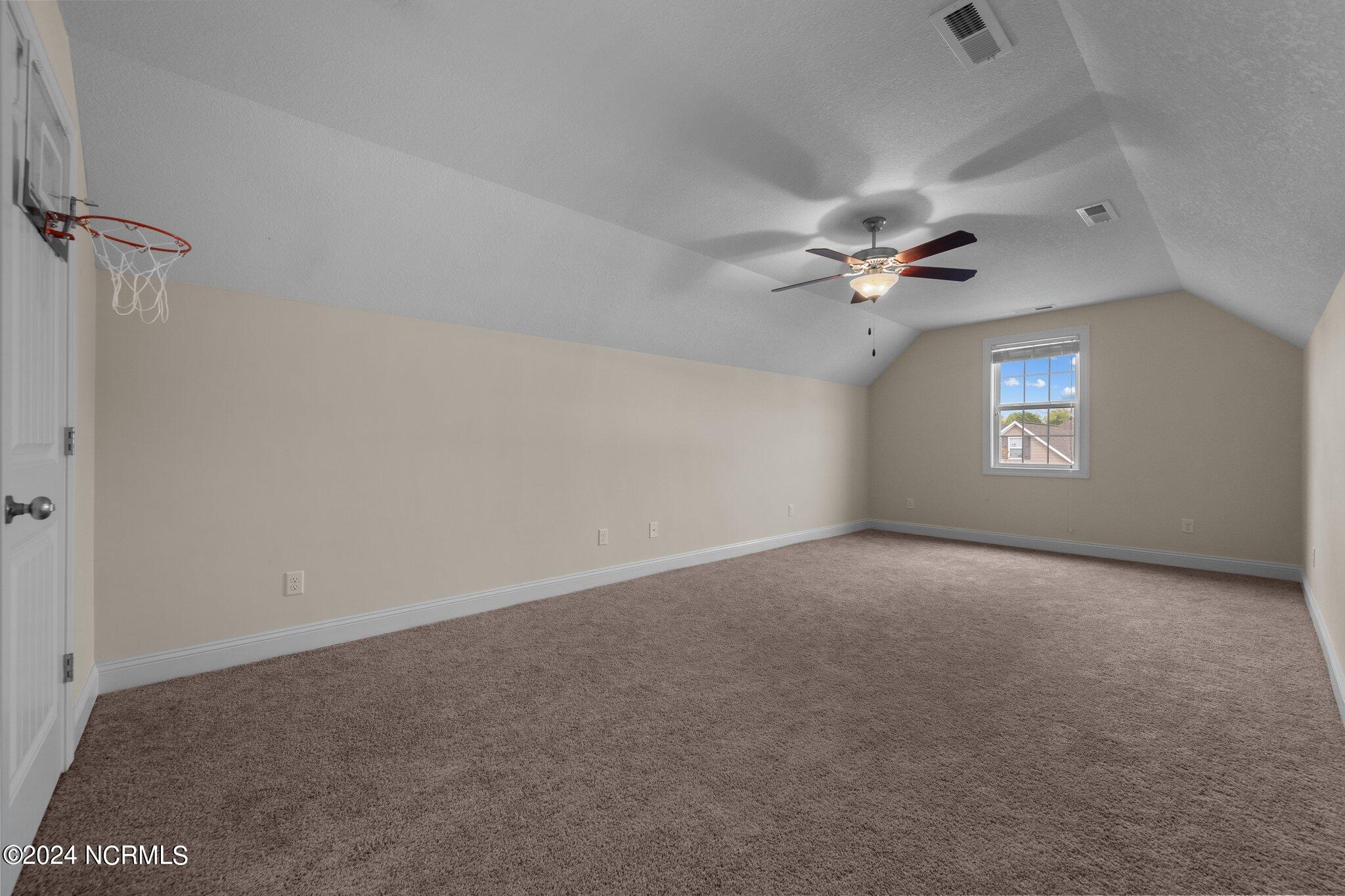 102 Burrington Lane Property Photo 34