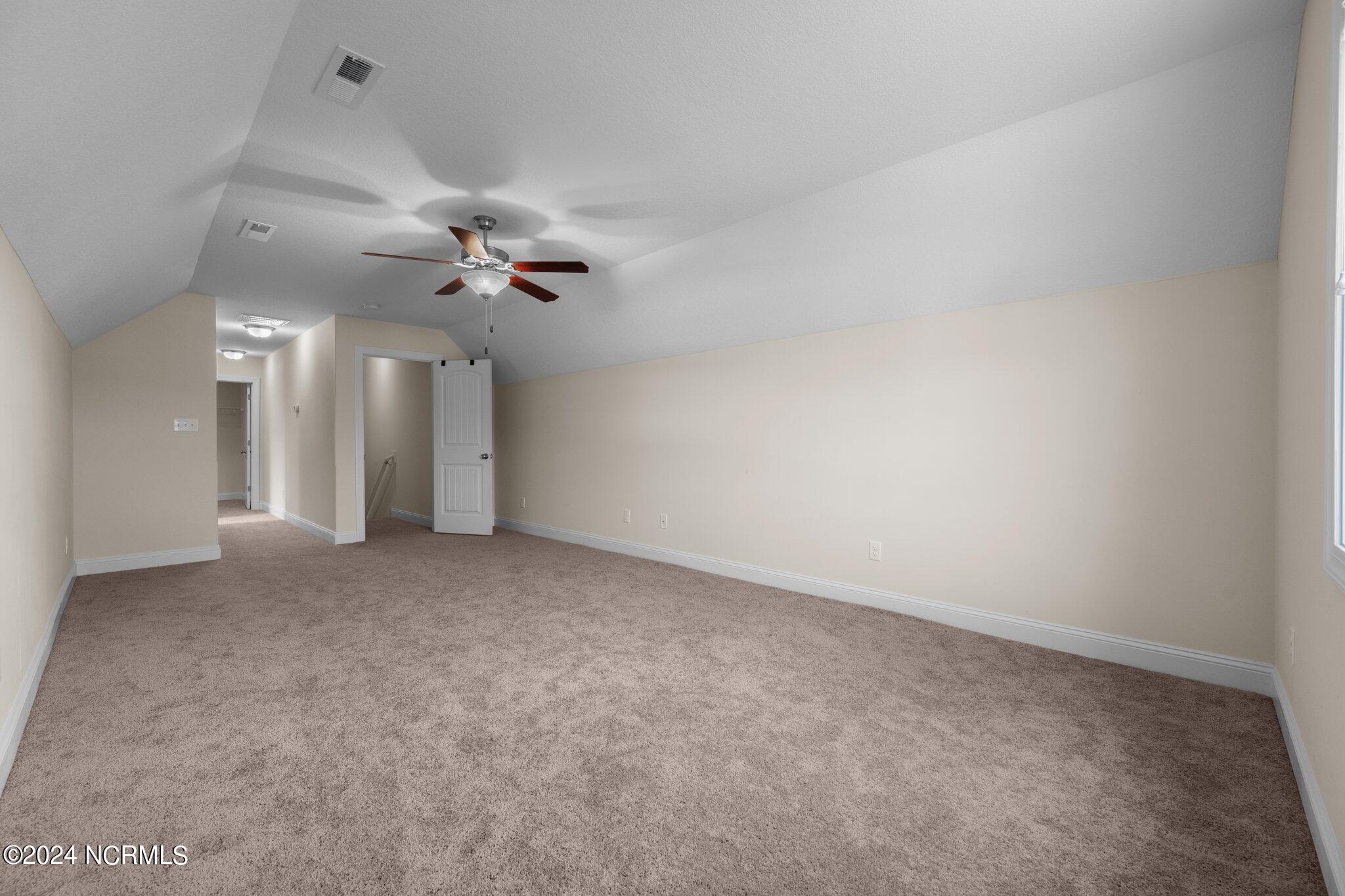 102 Burrington Lane Property Photo 35