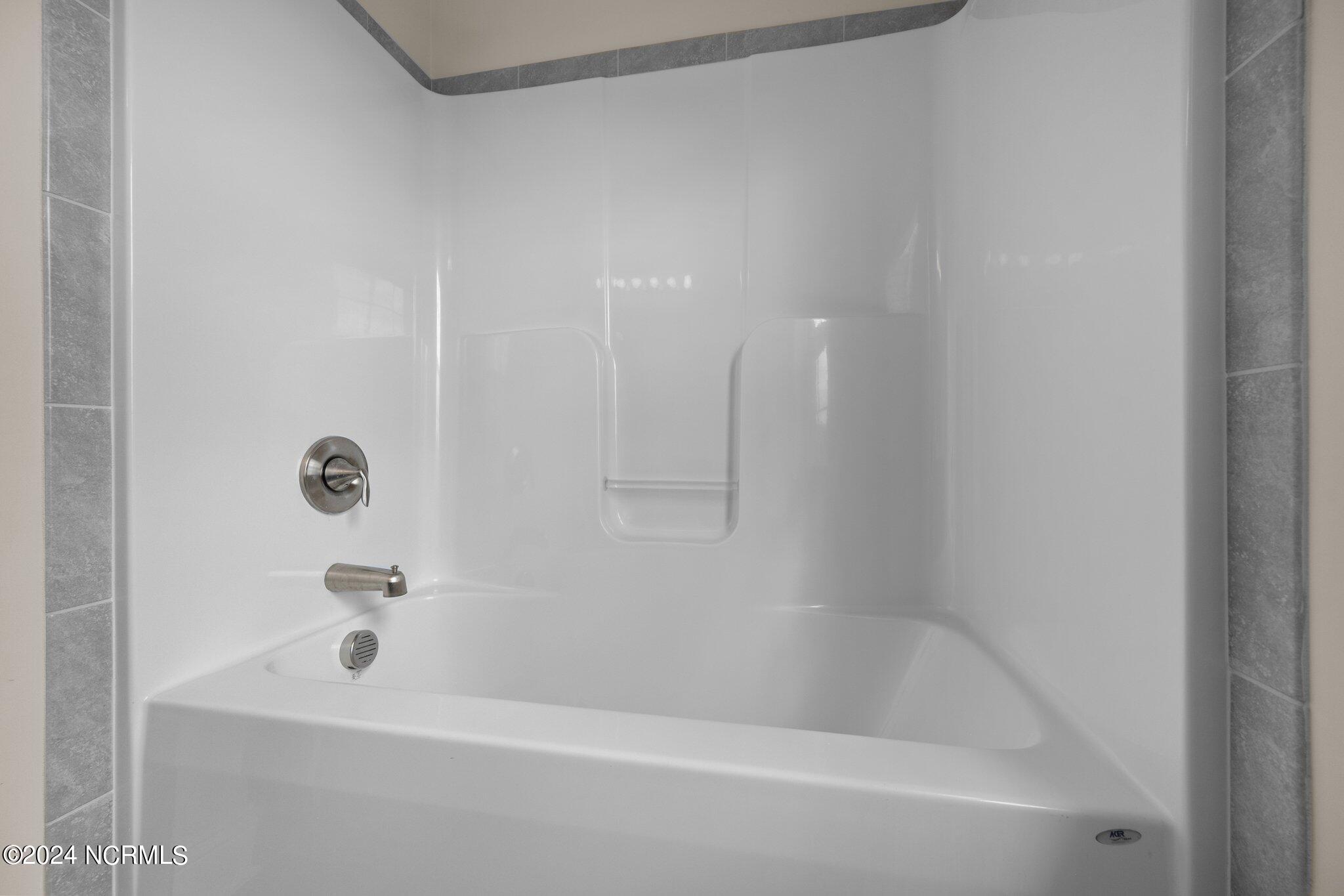 102 Burrington Lane Property Photo 37