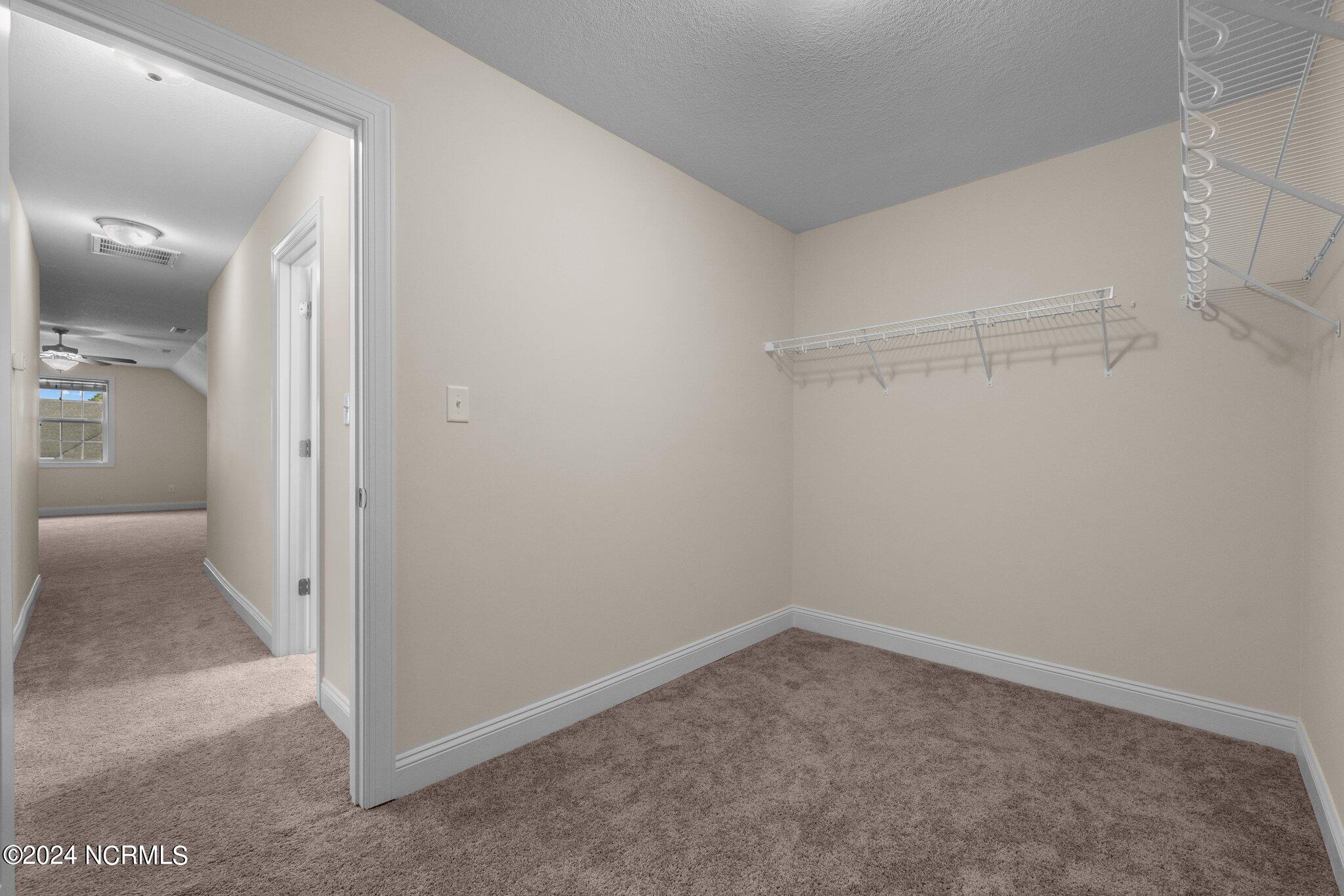 102 Burrington Lane Property Photo 38
