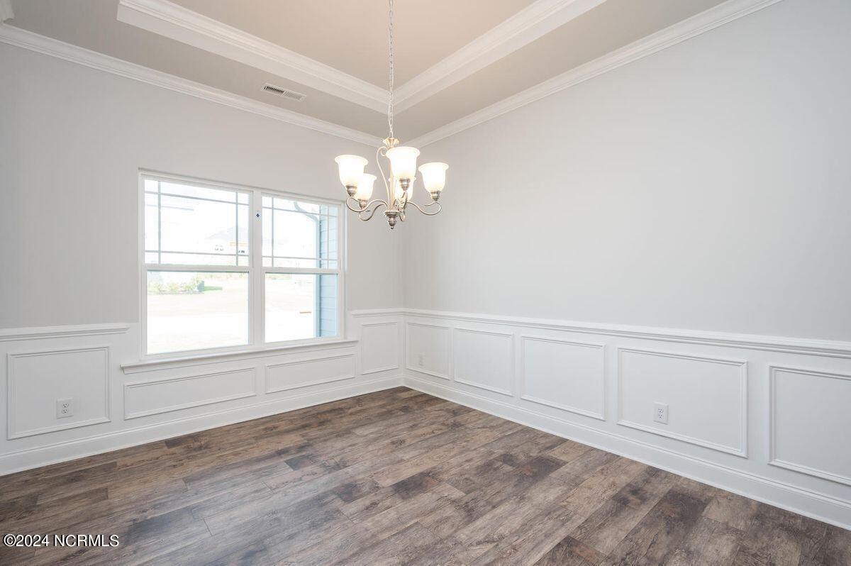 1213 St Simons Drive Property Photo 7