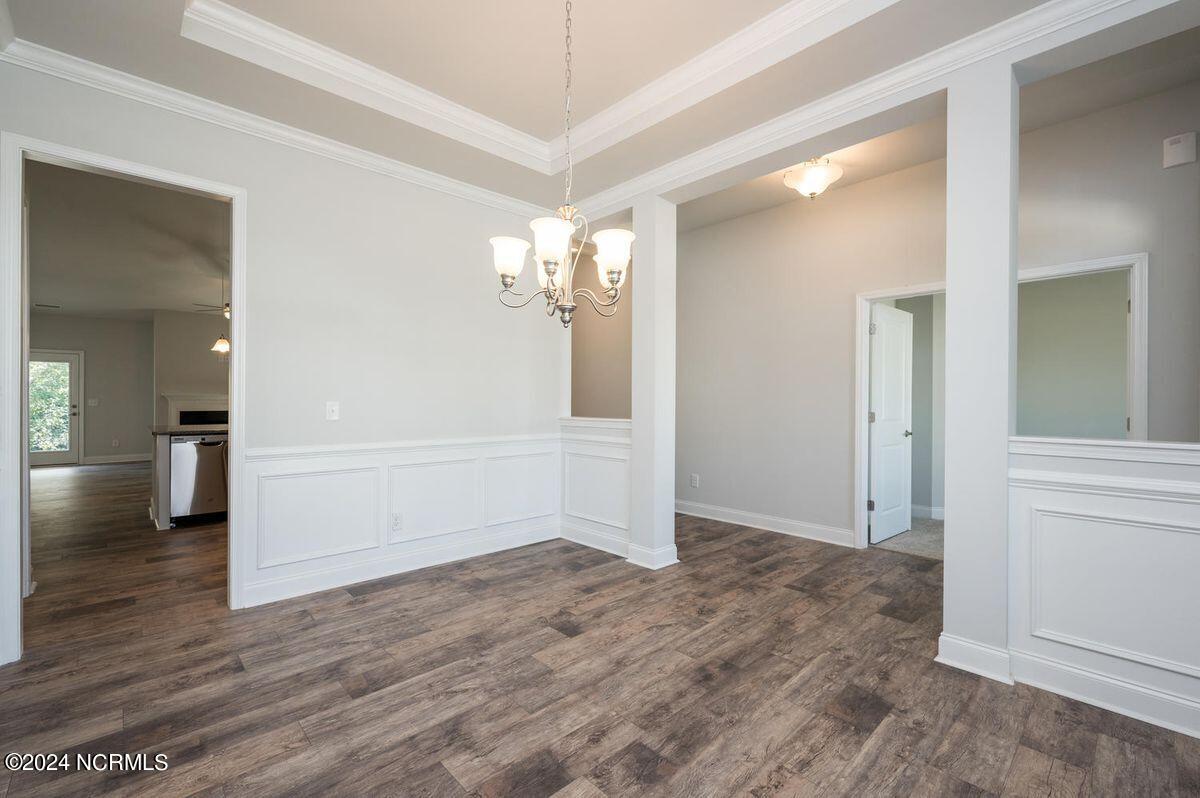 1213 St Simons Drive Property Photo 8