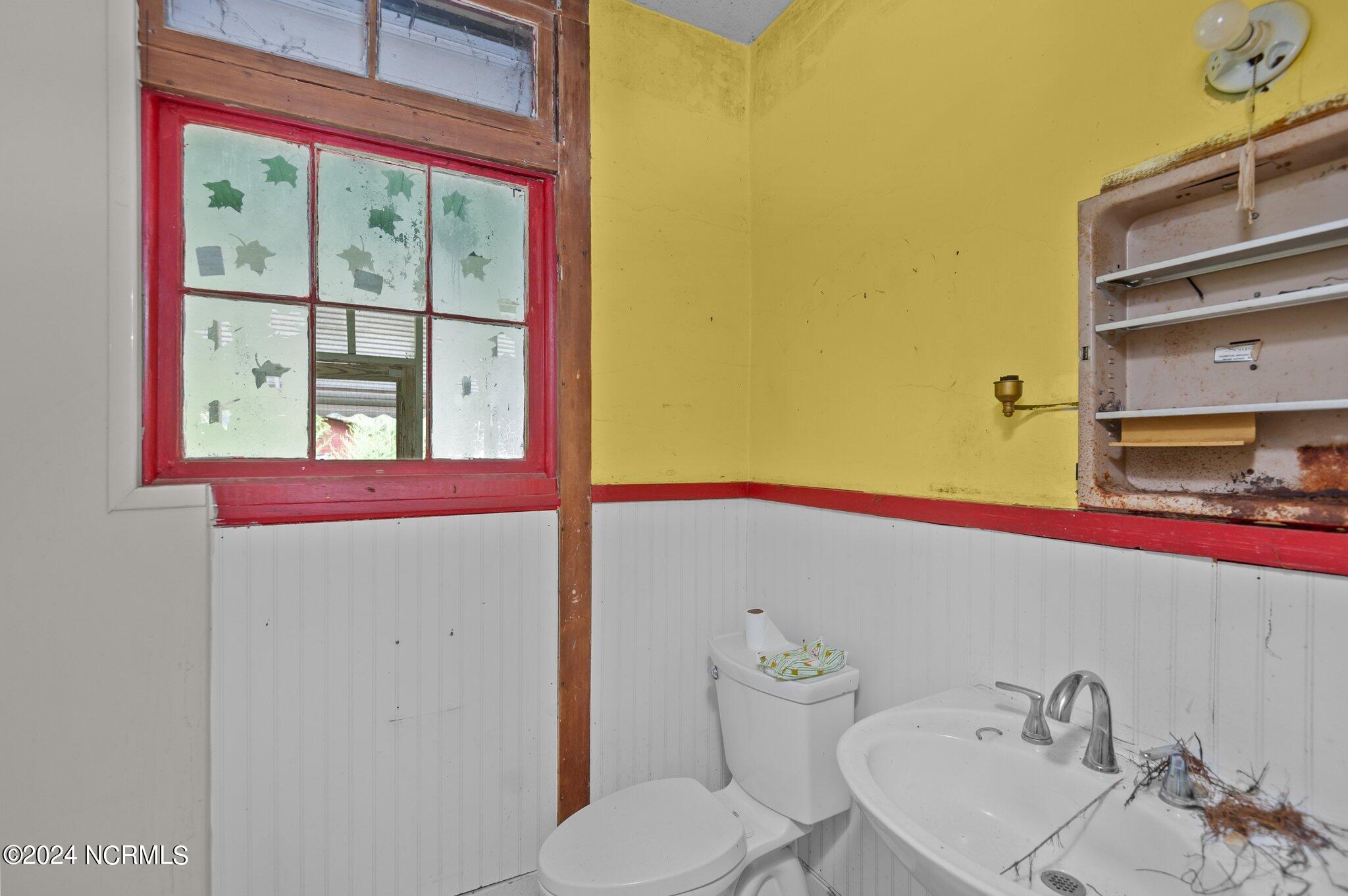 9505 W Nc 55 Highway Property Photo 16