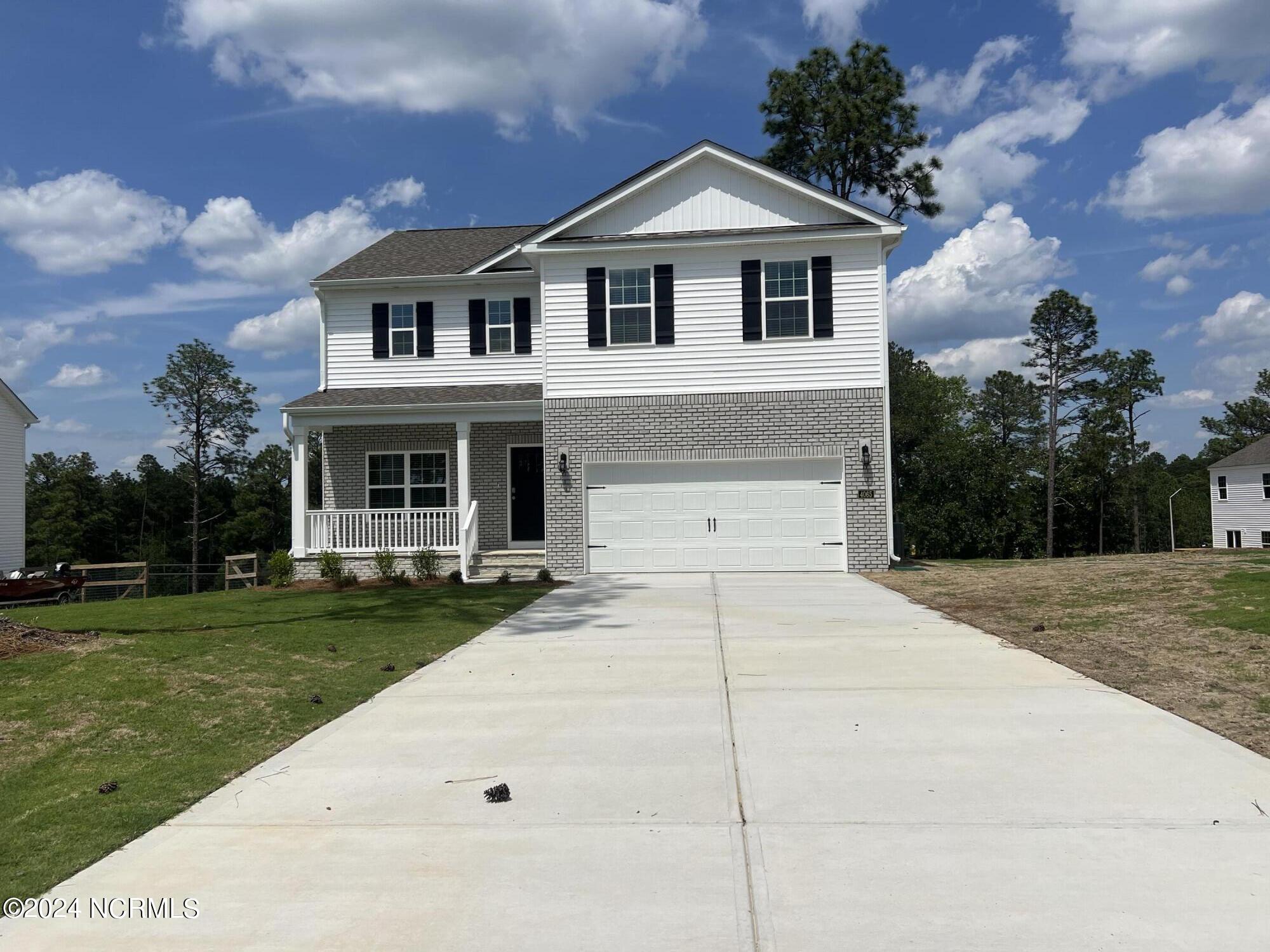 3033 Platinum Circle Property Photo 1