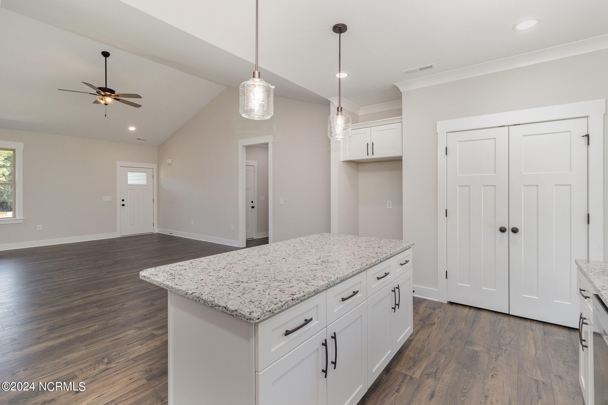 609 Tuscany Circle Property Photo 11