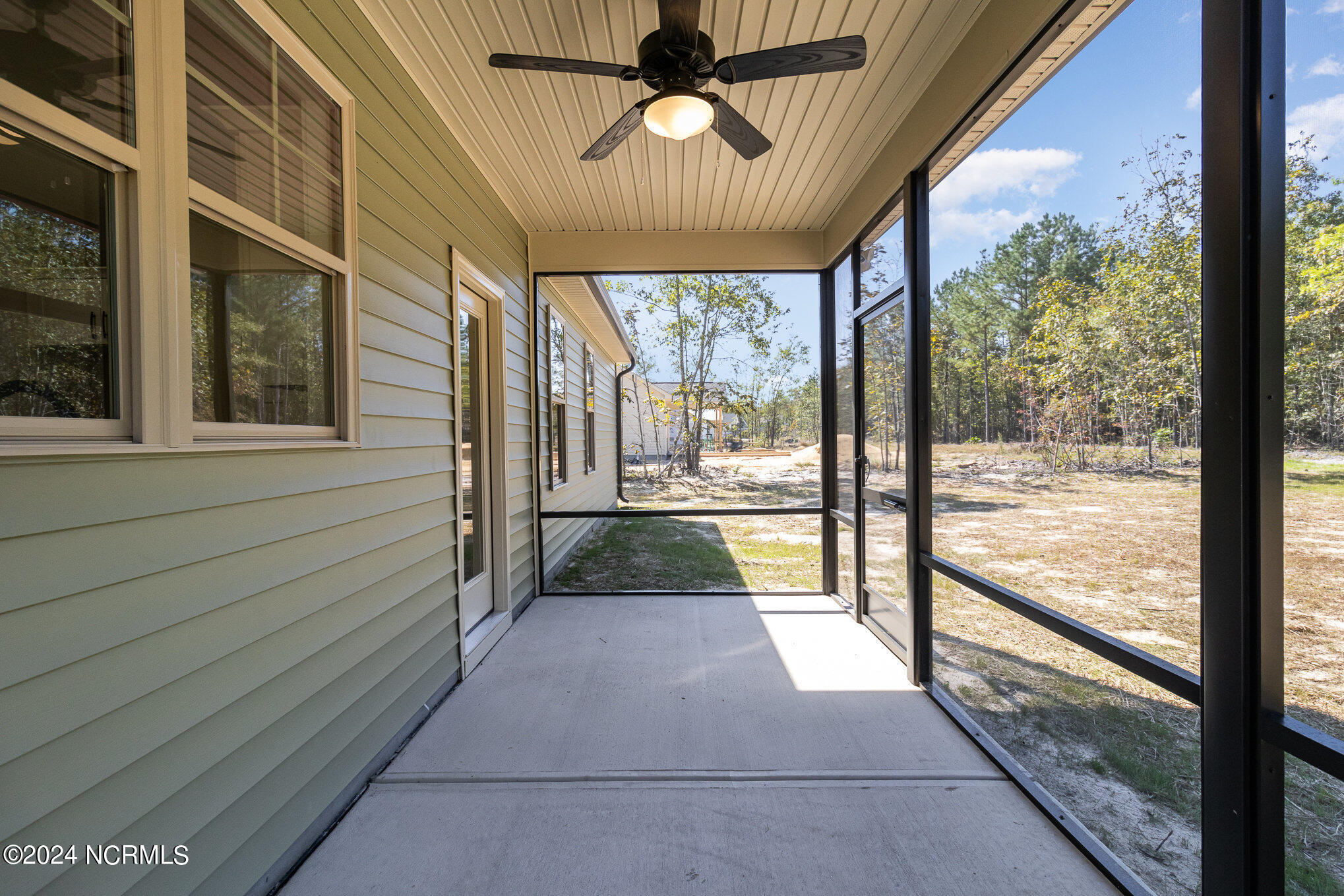 609 Tuscany Circle Property Photo 25