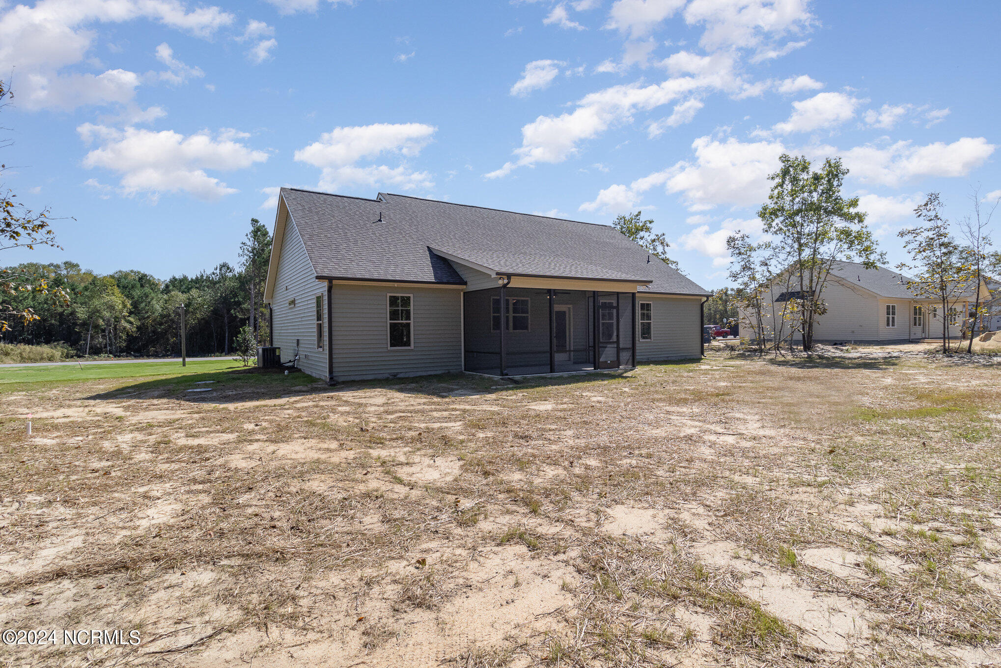 609 Tuscany Circle Property Photo 27