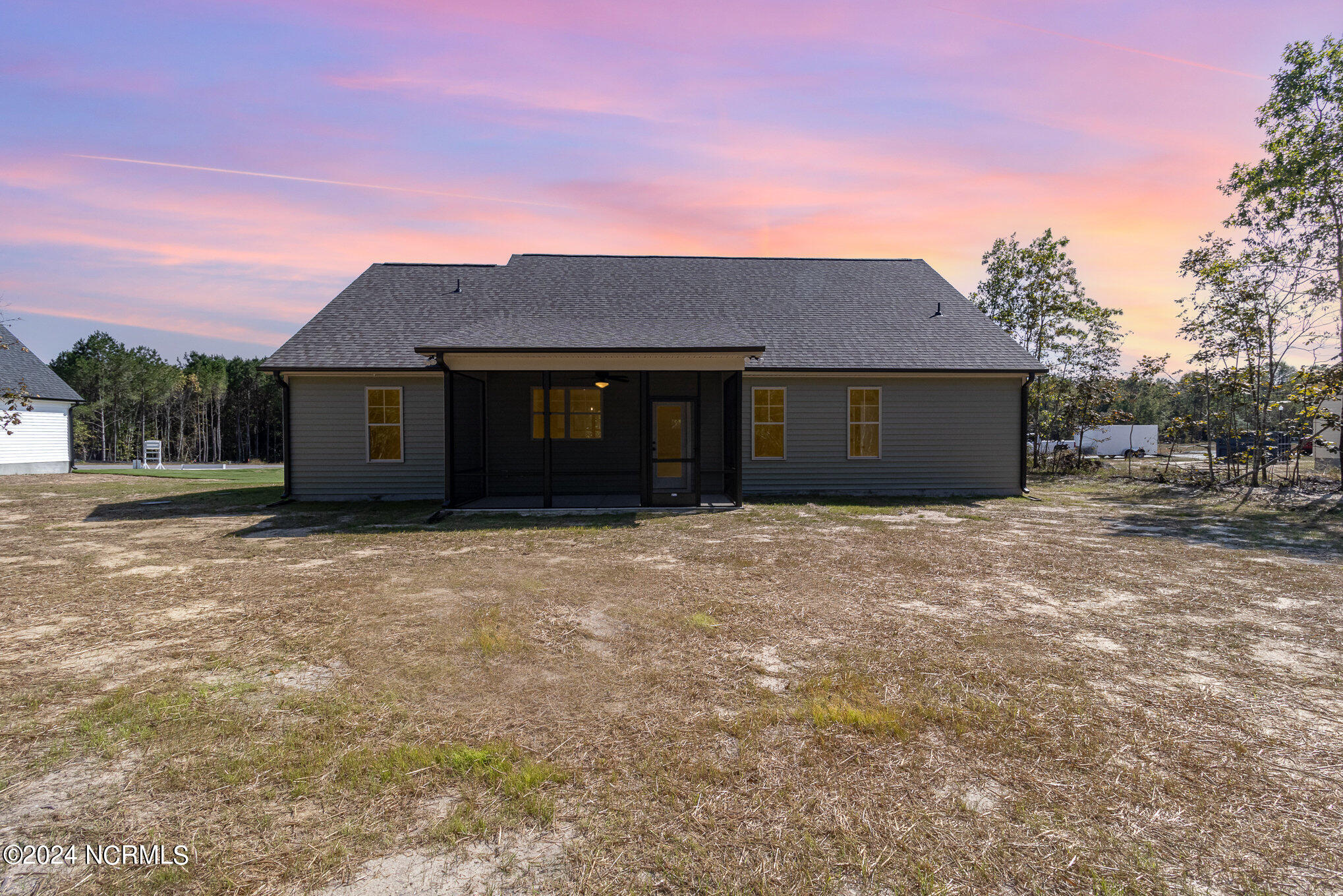 609 Tuscany Circle Property Photo 28