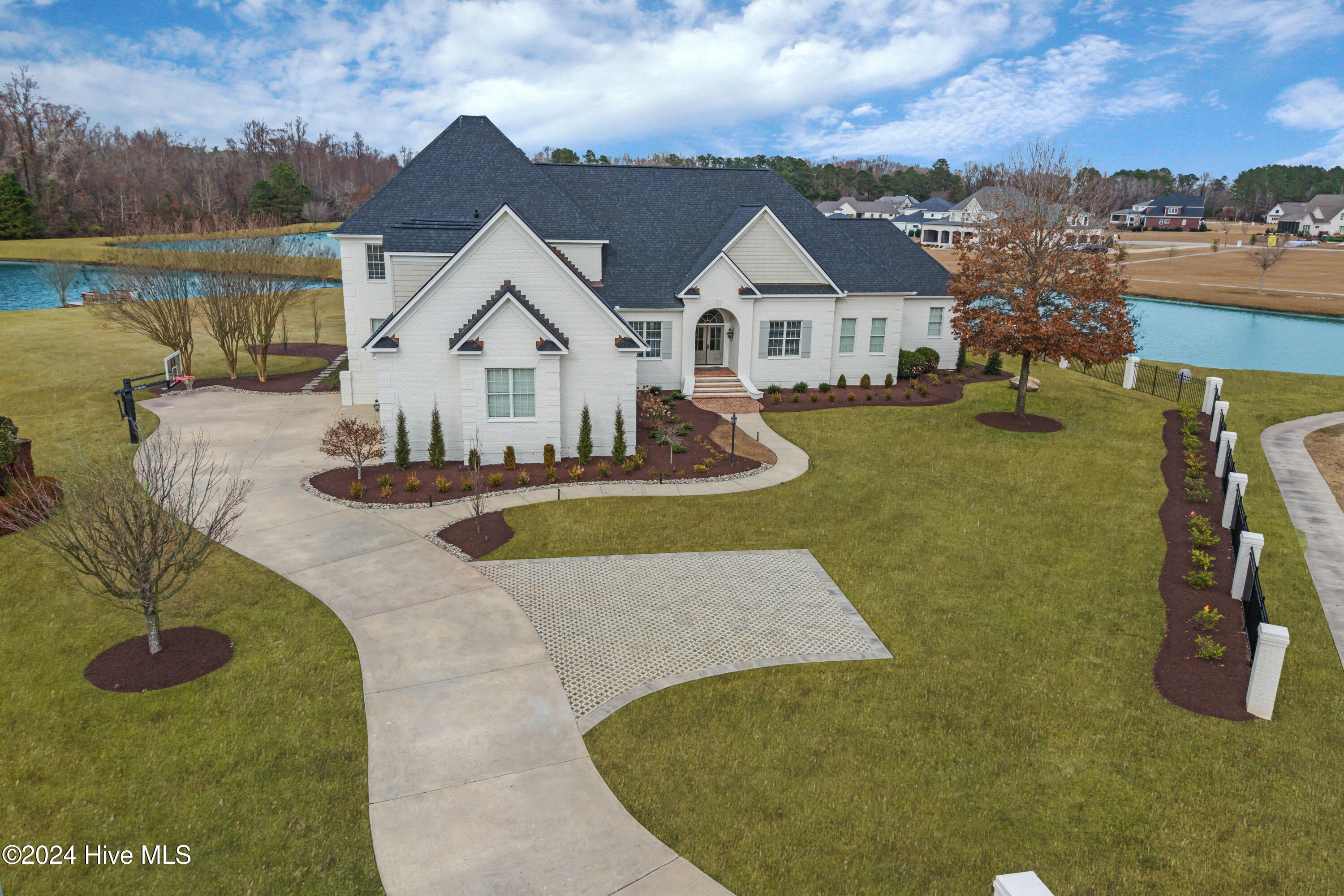 1104 Autumn Lakes Drive Property Photo