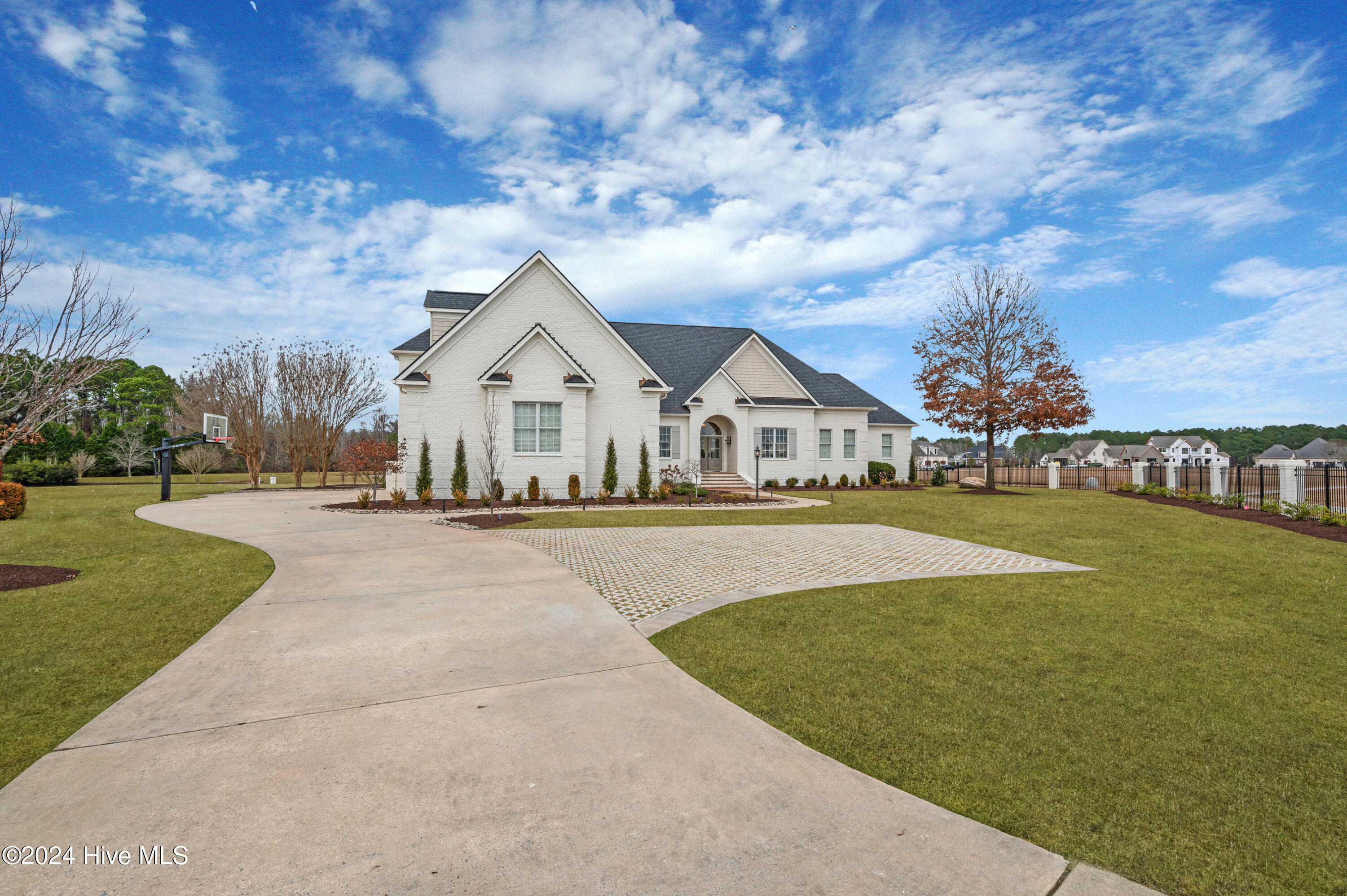 1104 Autumn Lakes Drive Property Photo 5