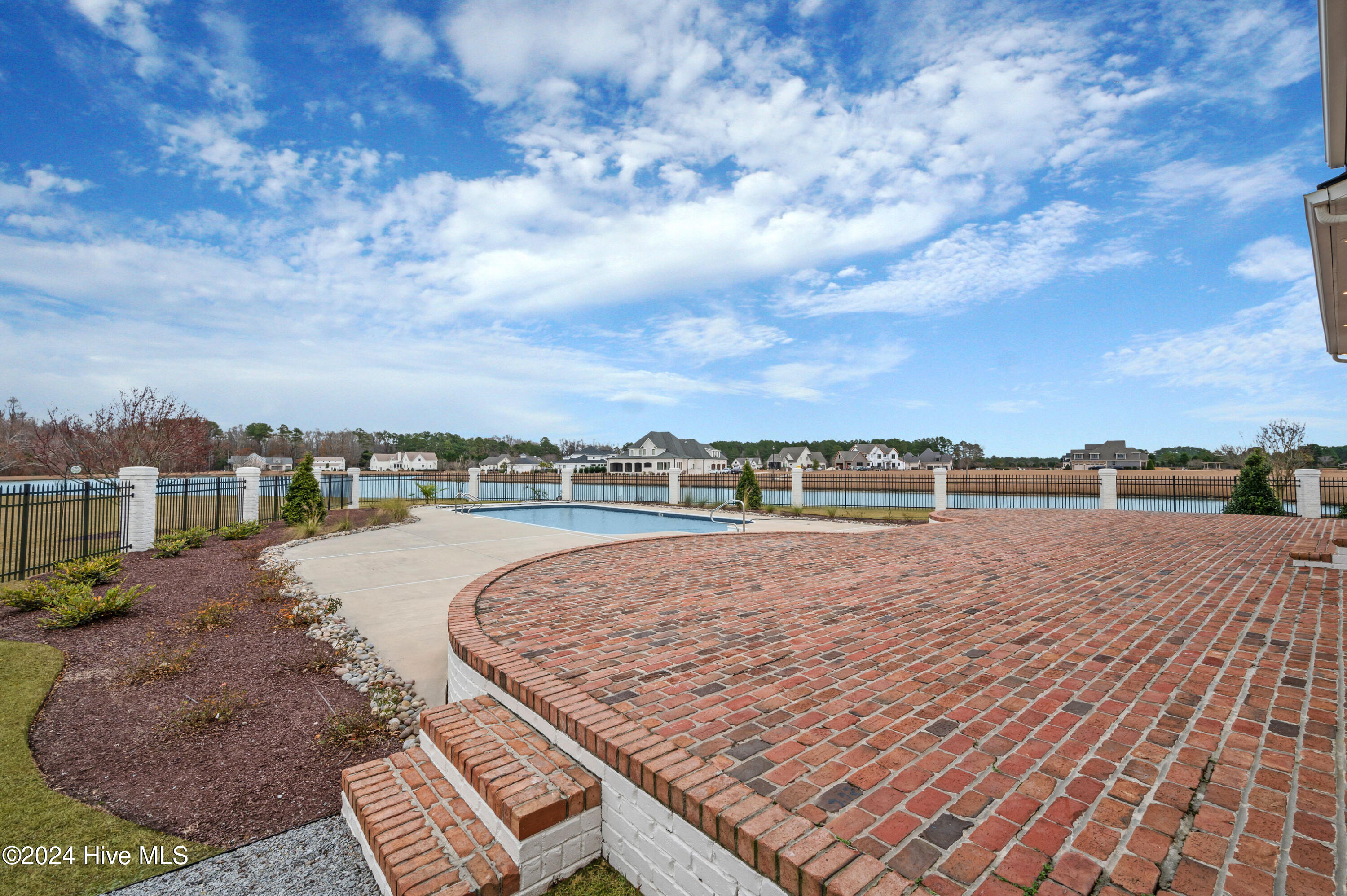 1104 Autumn Lakes Drive Property Photo 13