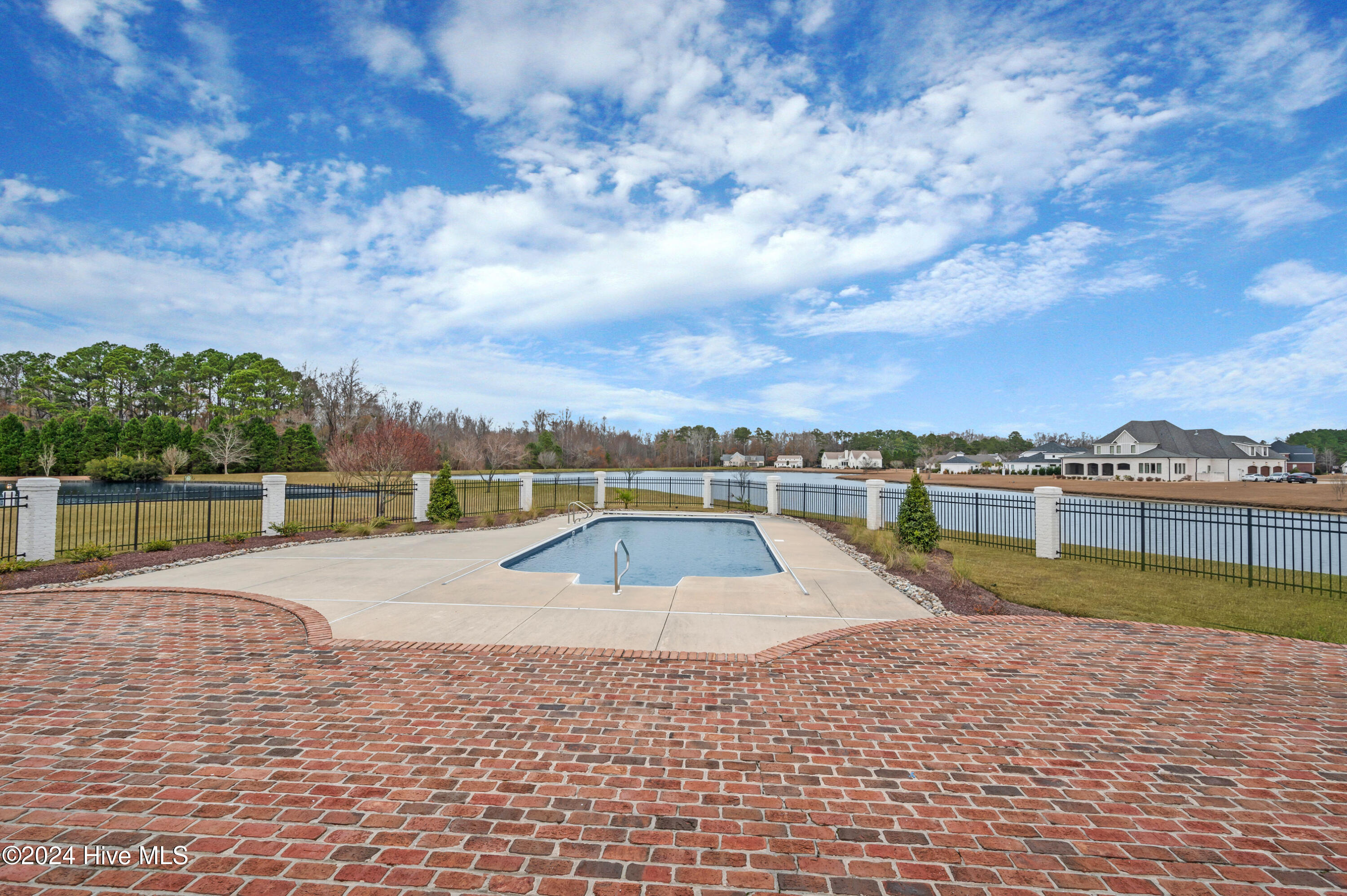 1104 Autumn Lakes Drive Property Photo 18