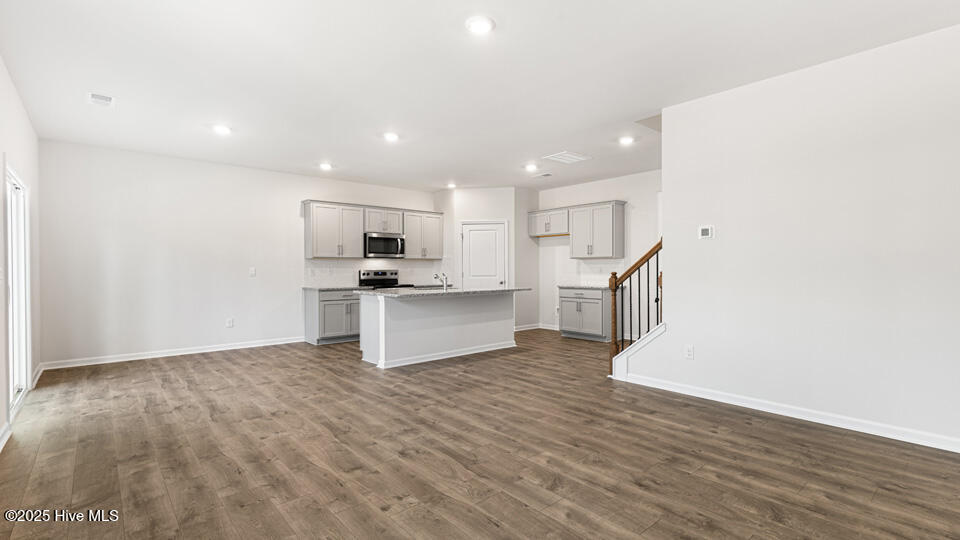 3037 Platinum Circle Property Photo 15