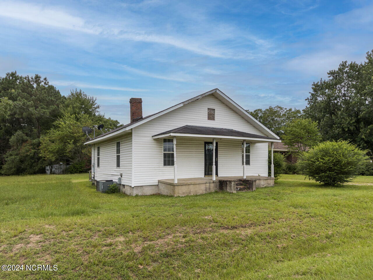 4292 Dortches Boulevard Property Photo 2