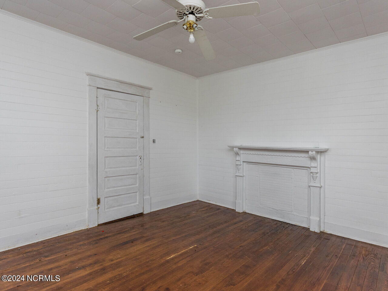 4292 Dortches Boulevard Property Photo 5