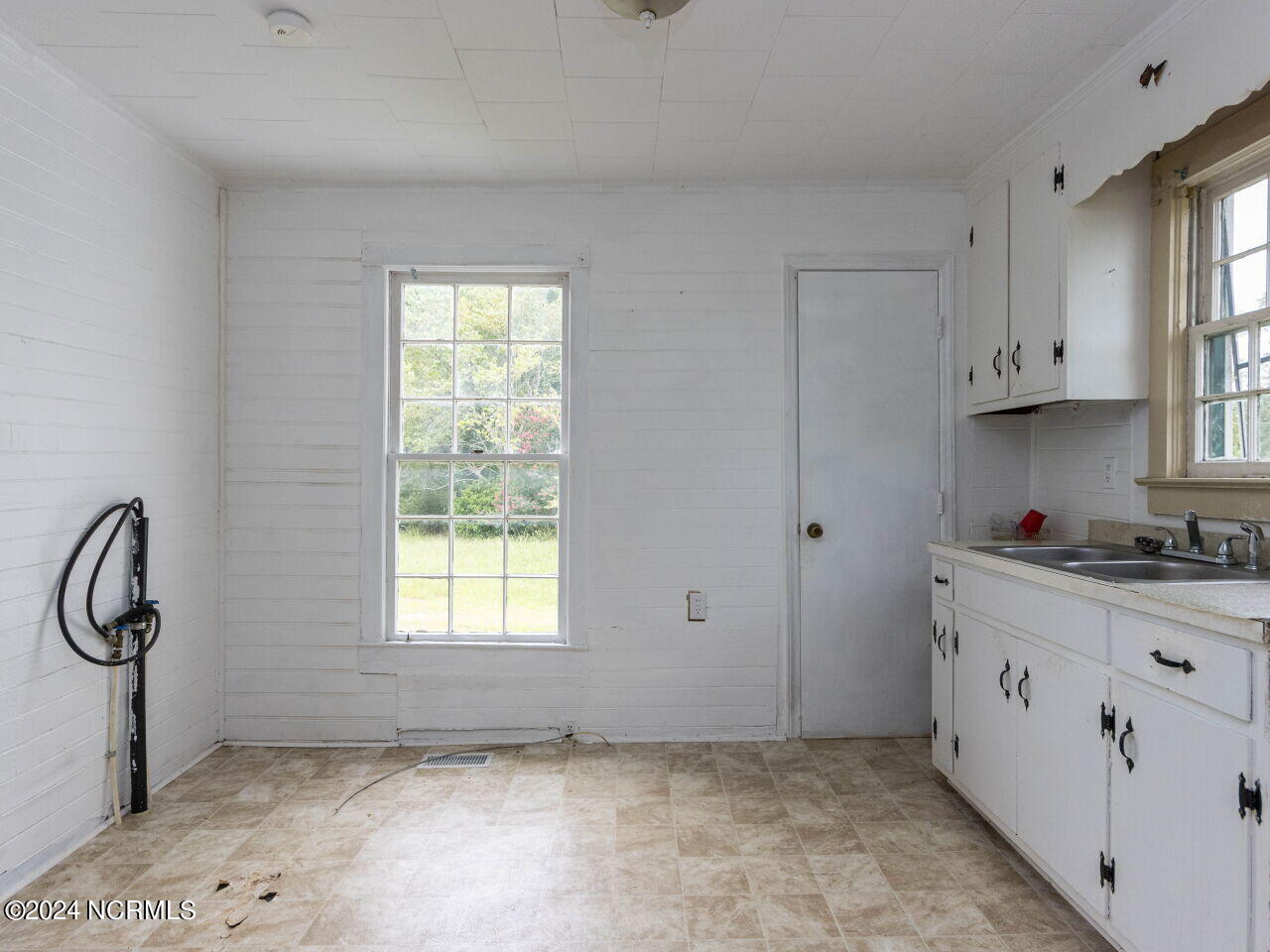 4292 Dortches Boulevard Property Photo 19
