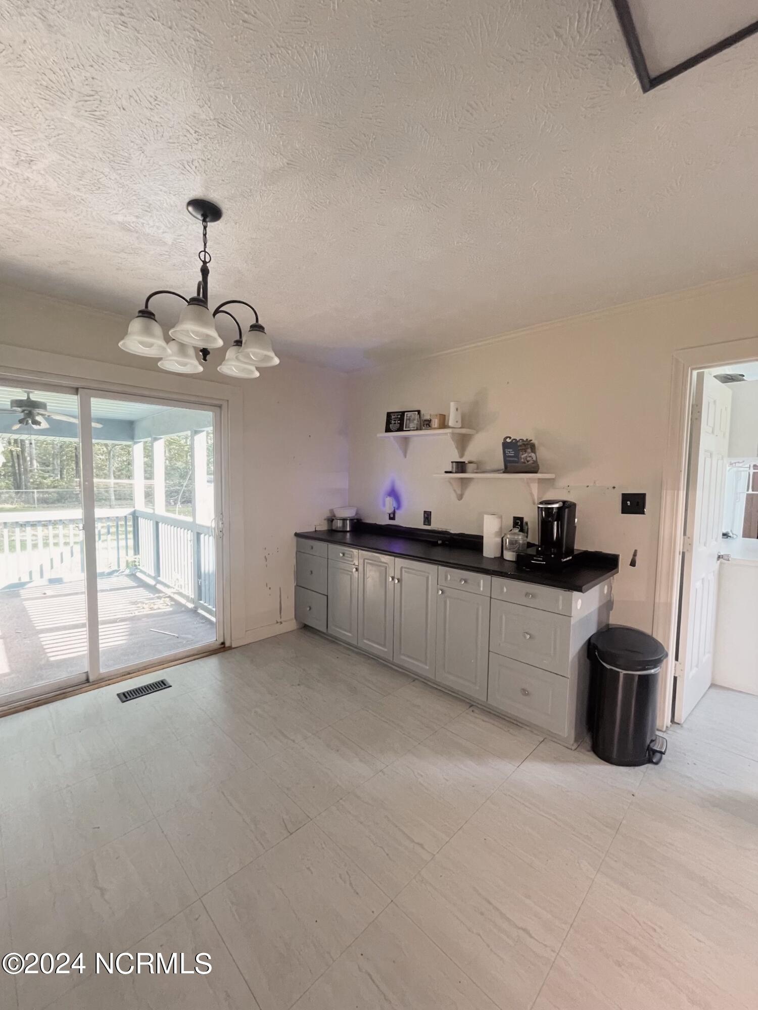 11320 Edinburgh Drive Property Photo 2