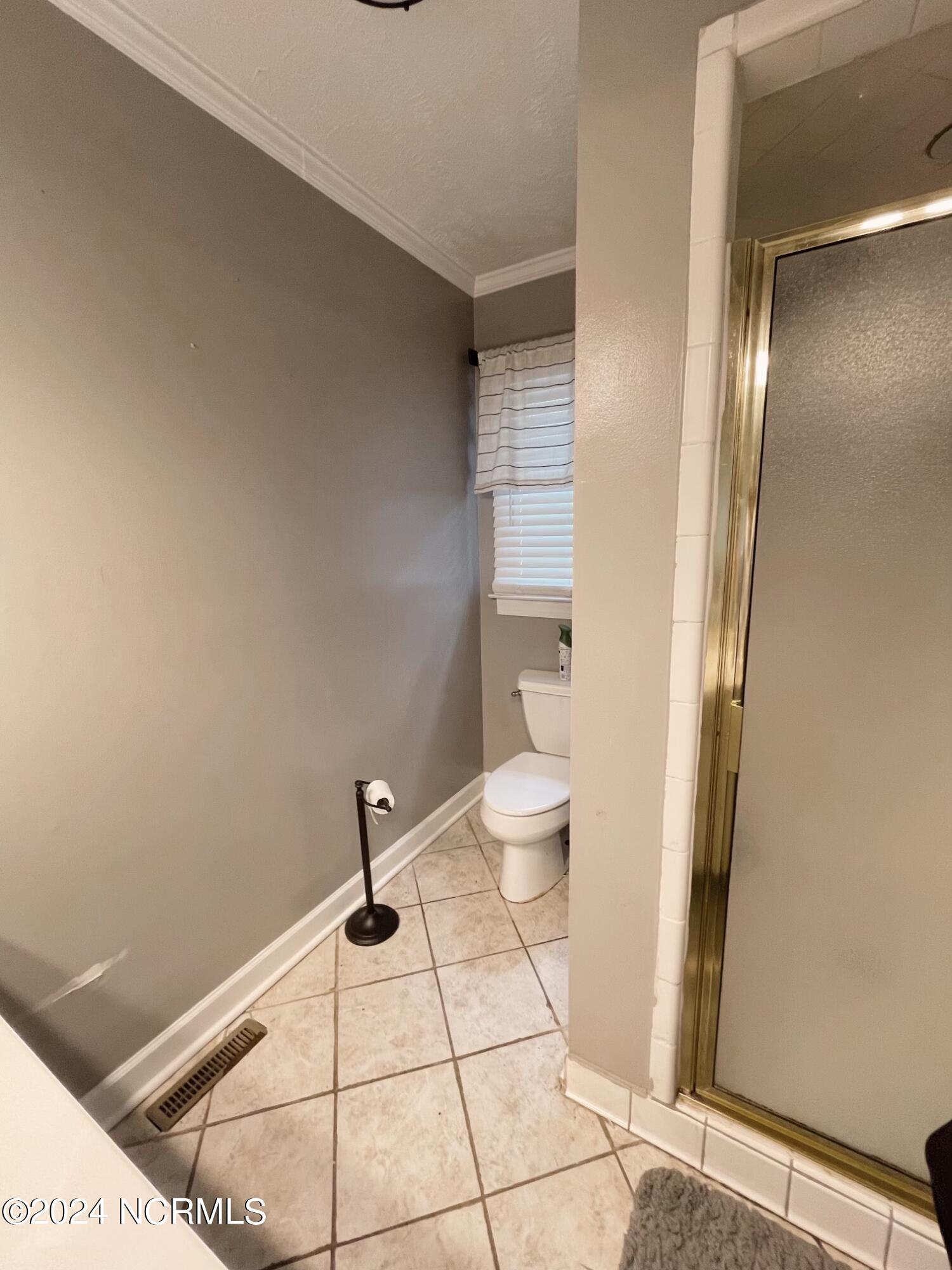 11320 Edinburgh Drive Property Photo 9
