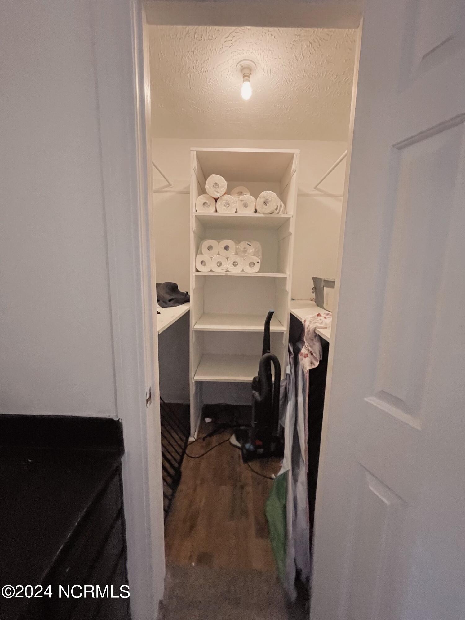 11320 Edinburgh Drive Property Photo 24