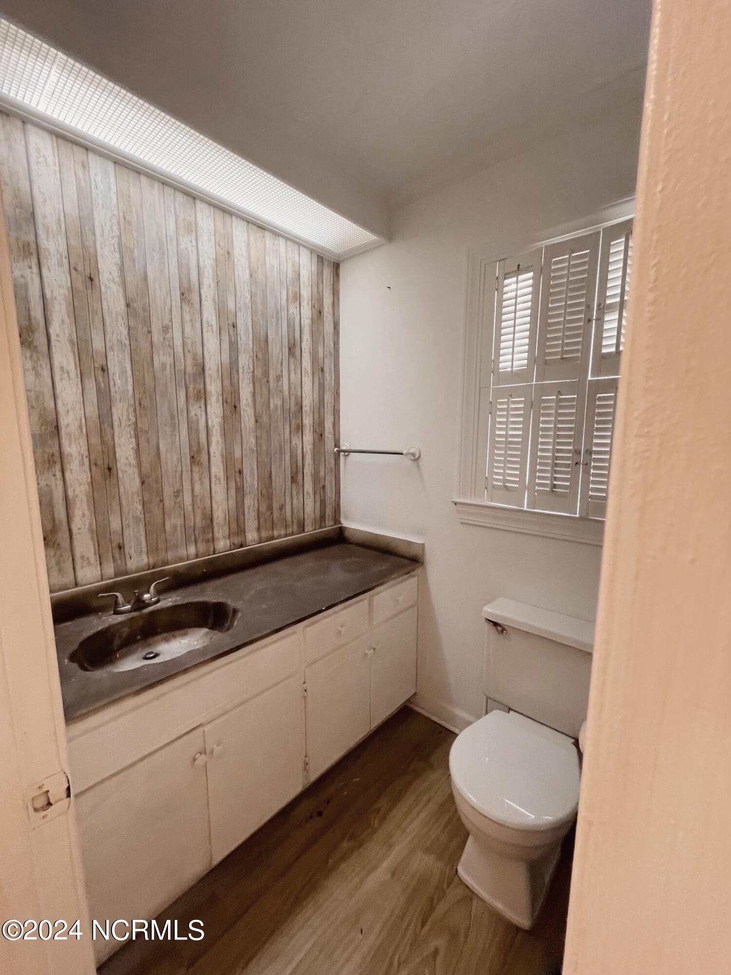 11320 Edinburgh Drive Property Photo 37