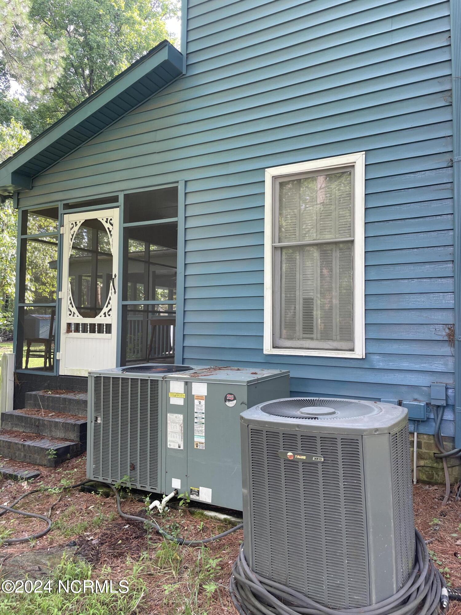 11320 Edinburgh Drive Property Photo 53