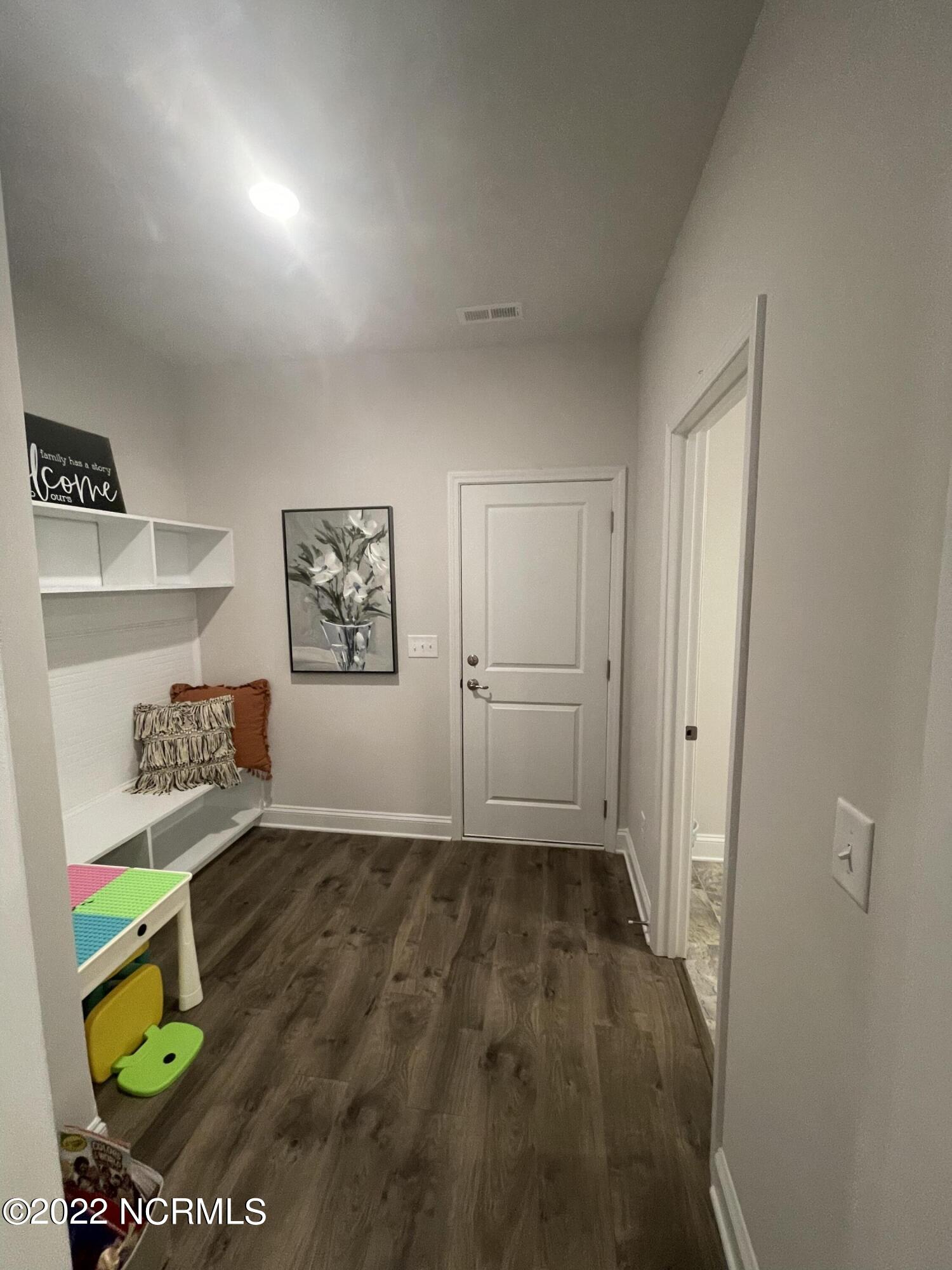 443 Seashore Street Property Photo 7