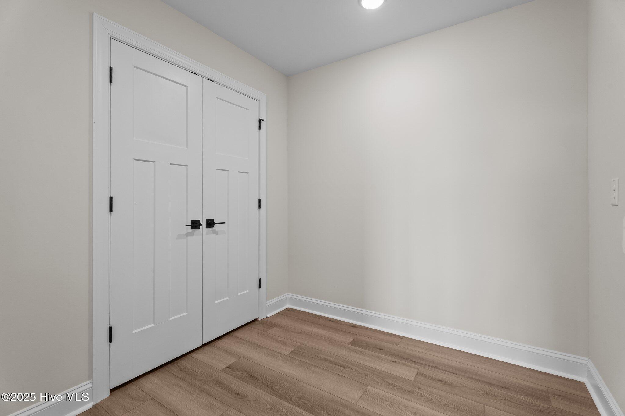 4934 Stone Creek Drive Property Photo 25