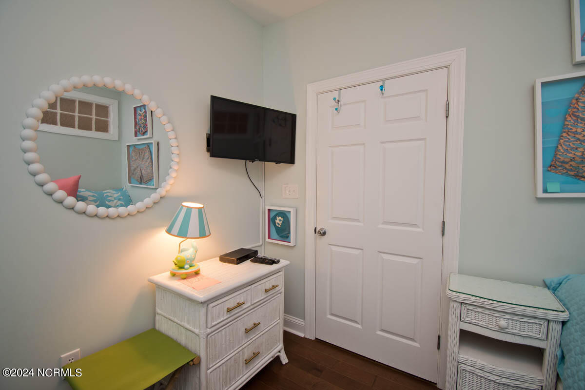 1701 Salter Path J-303 Property Photo 27