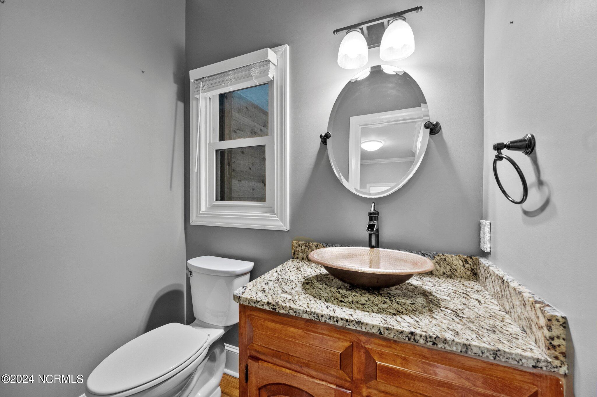 101 Grimsby Place Property Photo 12