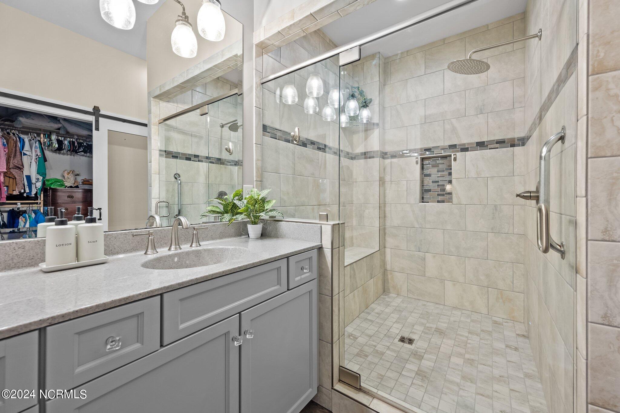 101 Grimsby Place Property Photo 22