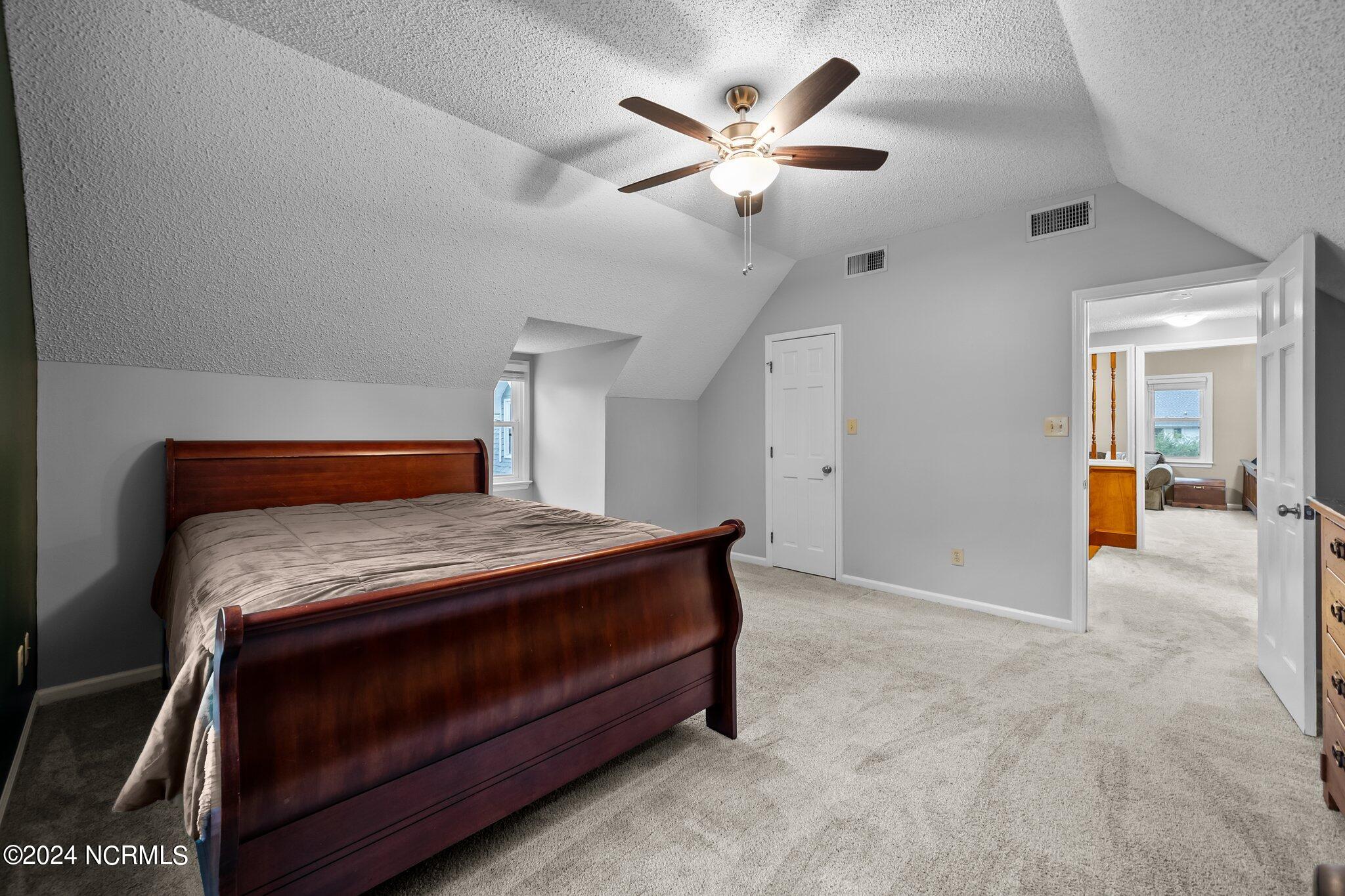 101 Grimsby Place Property Photo 36