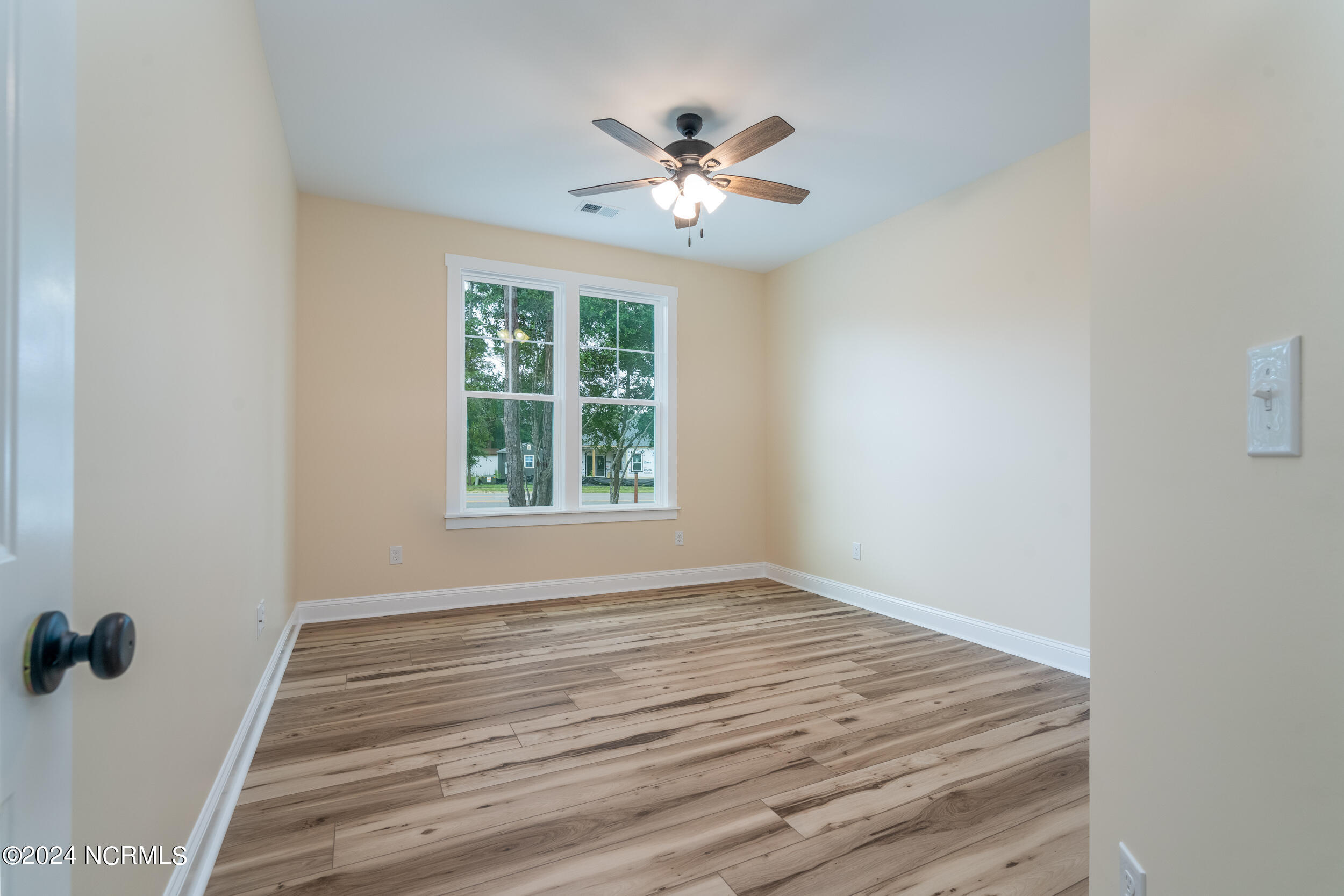 3506 E Oak Island Drive Property Photo 26