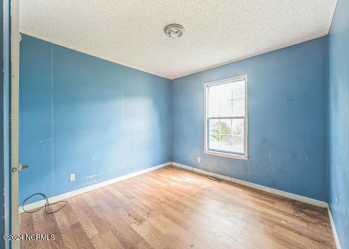 410 Satchell Street Property Photo 14