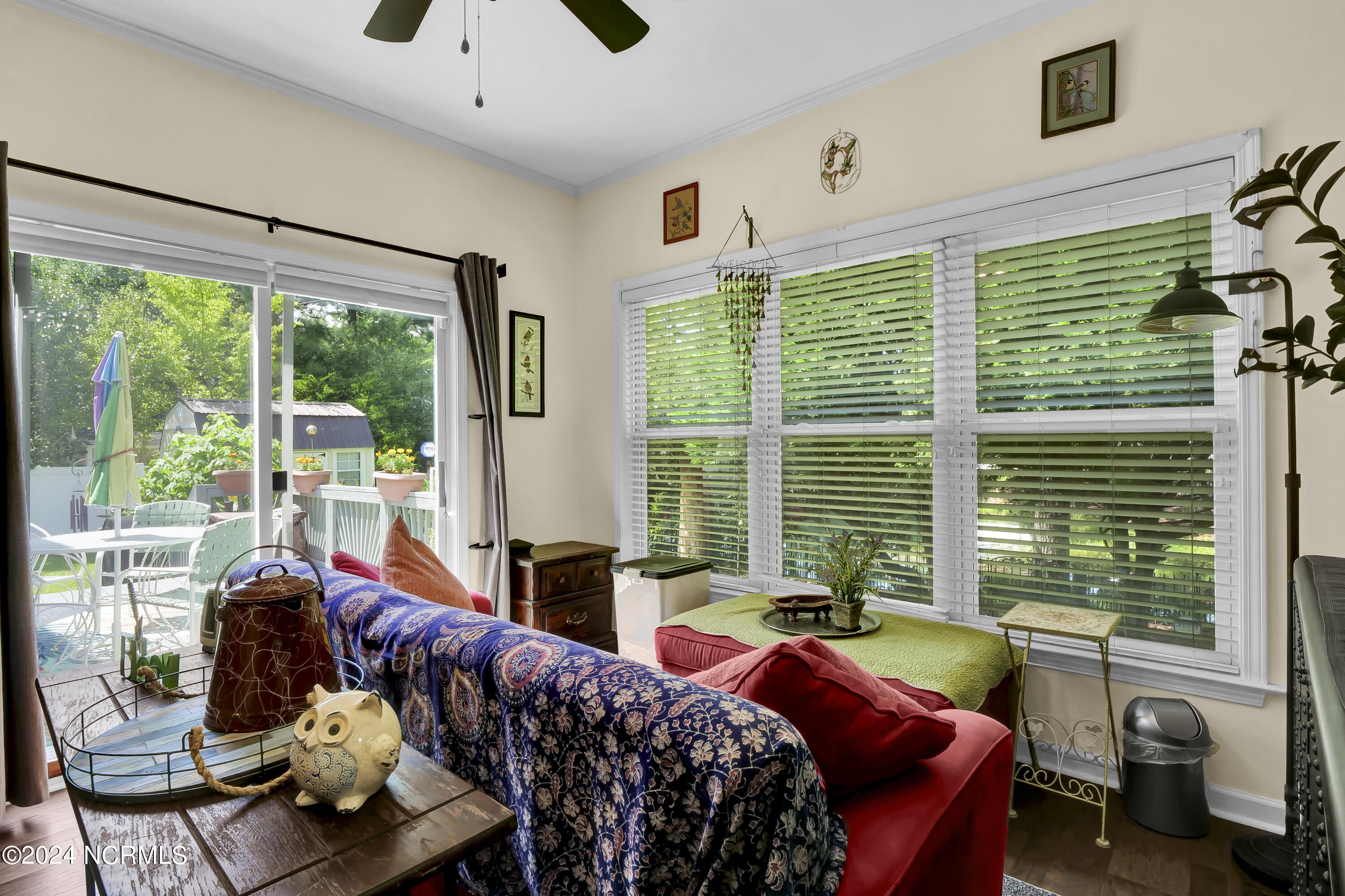 636 Wintercreeper Drive Property Photo 4