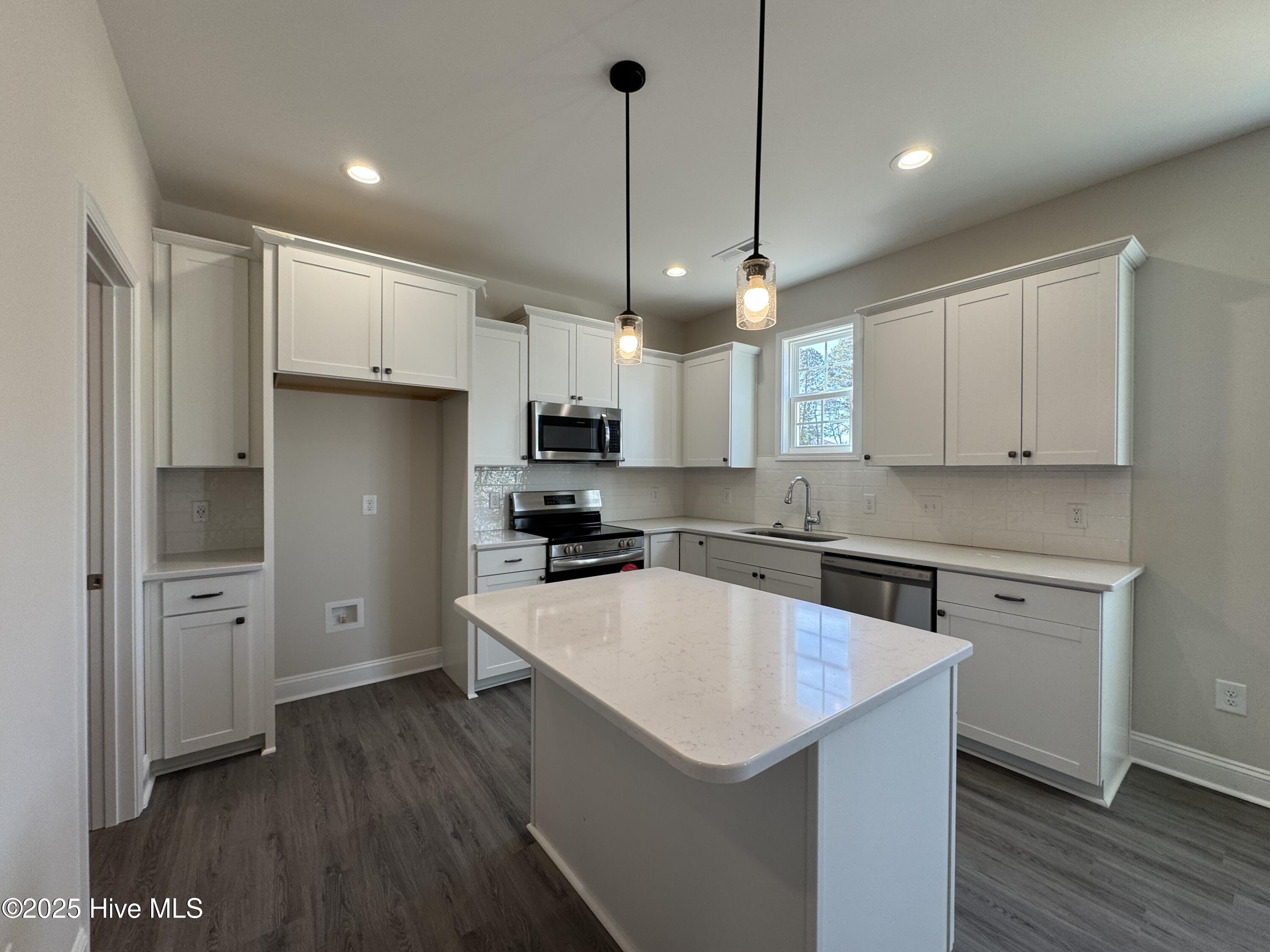 99 Mapledale Court Property Photo 10
