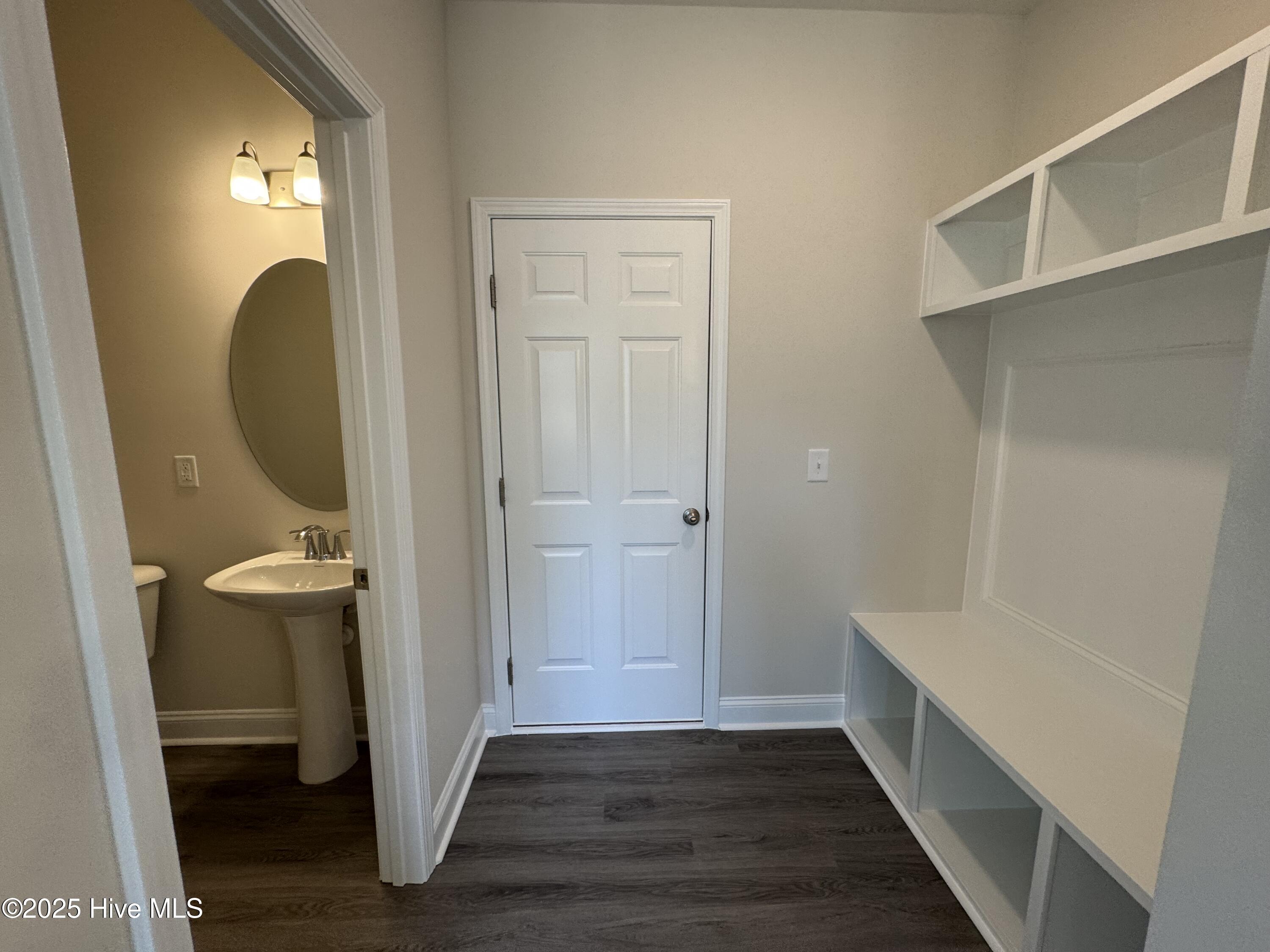 99 Mapledale Court Property Photo 15