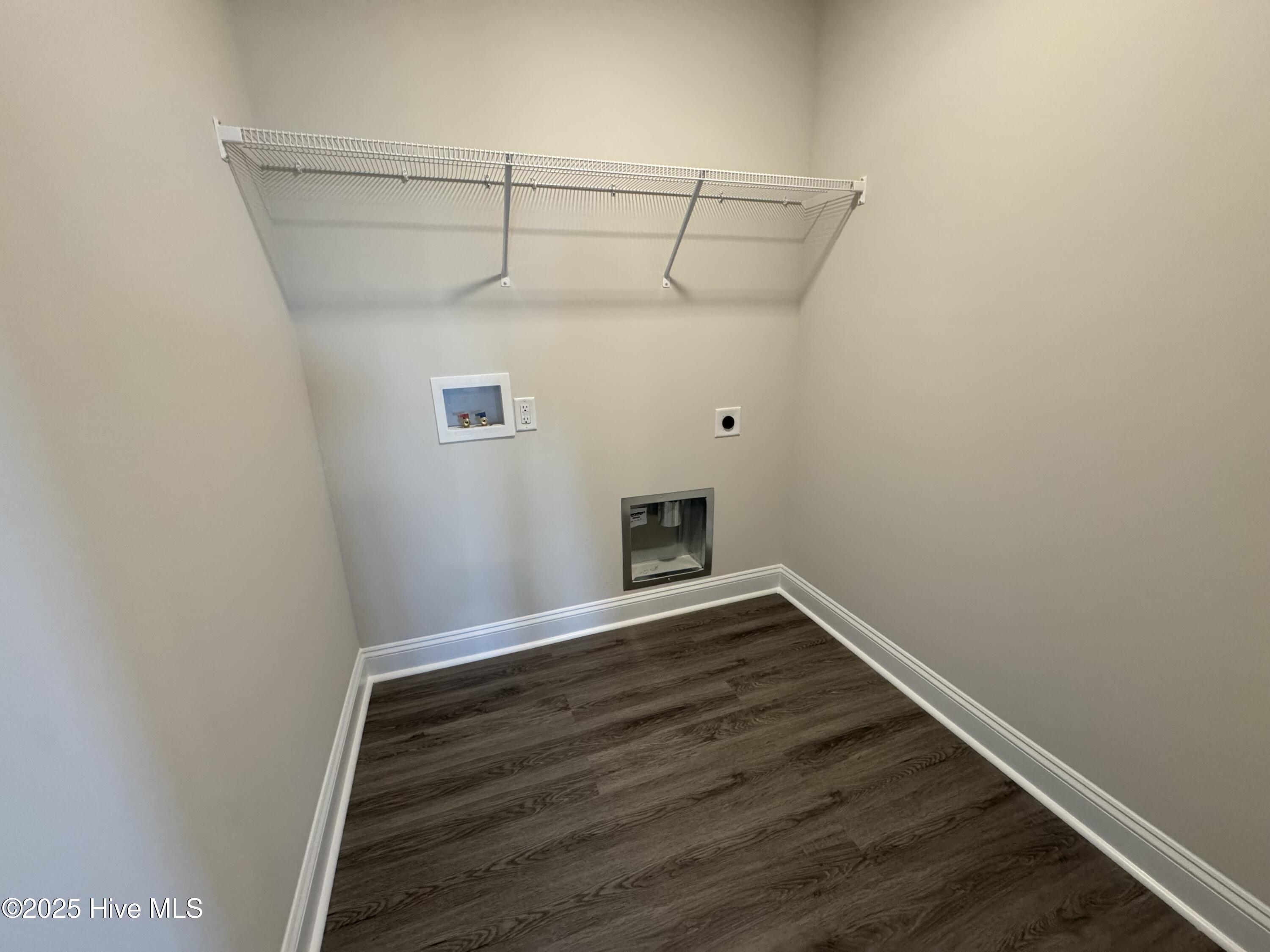 99 Mapledale Court Property Photo 16