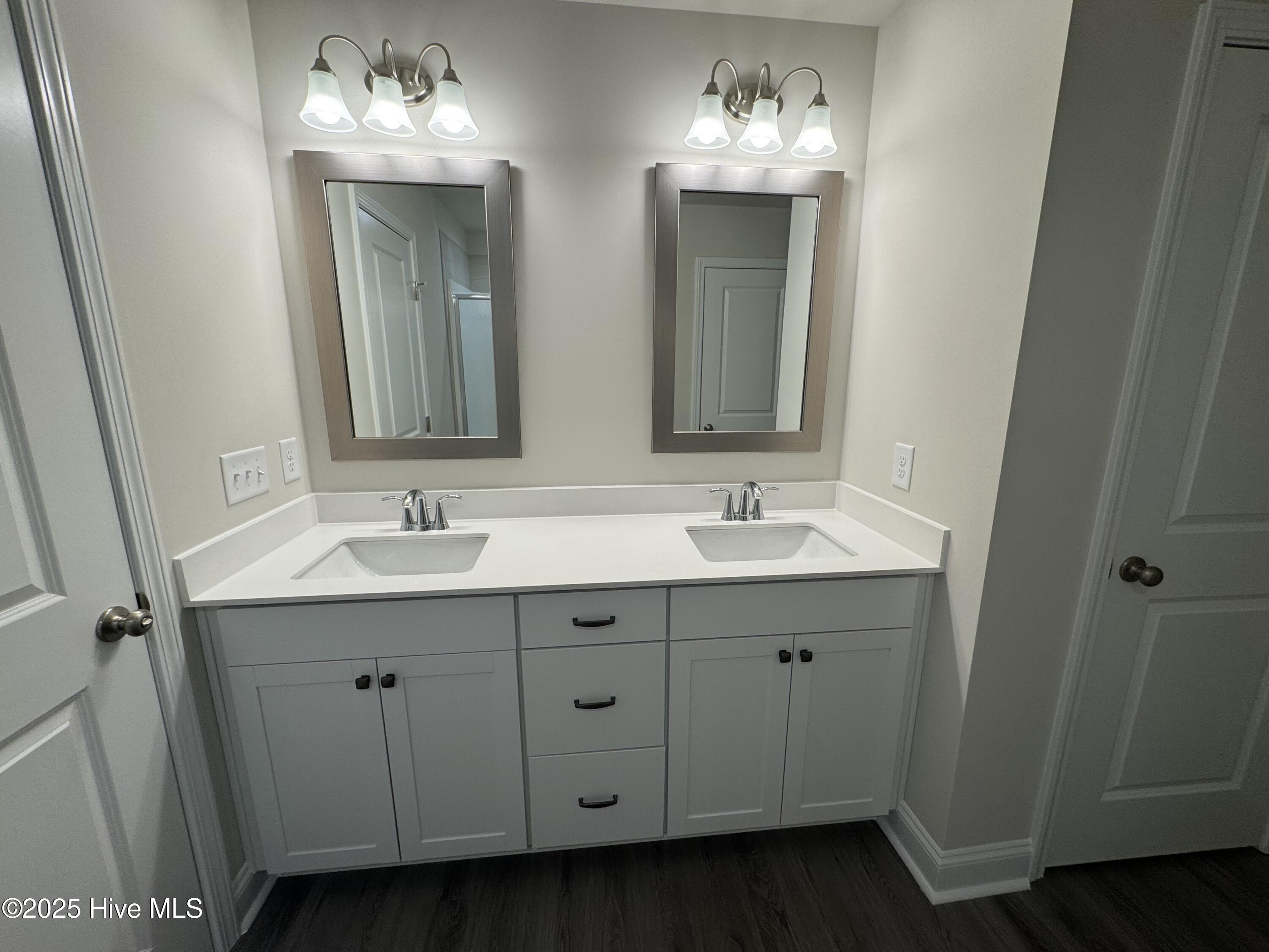 99 Mapledale Court Property Photo 30