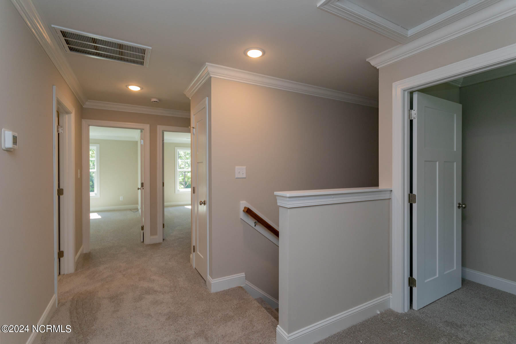 519 N Sycamore Street Property Photo 14