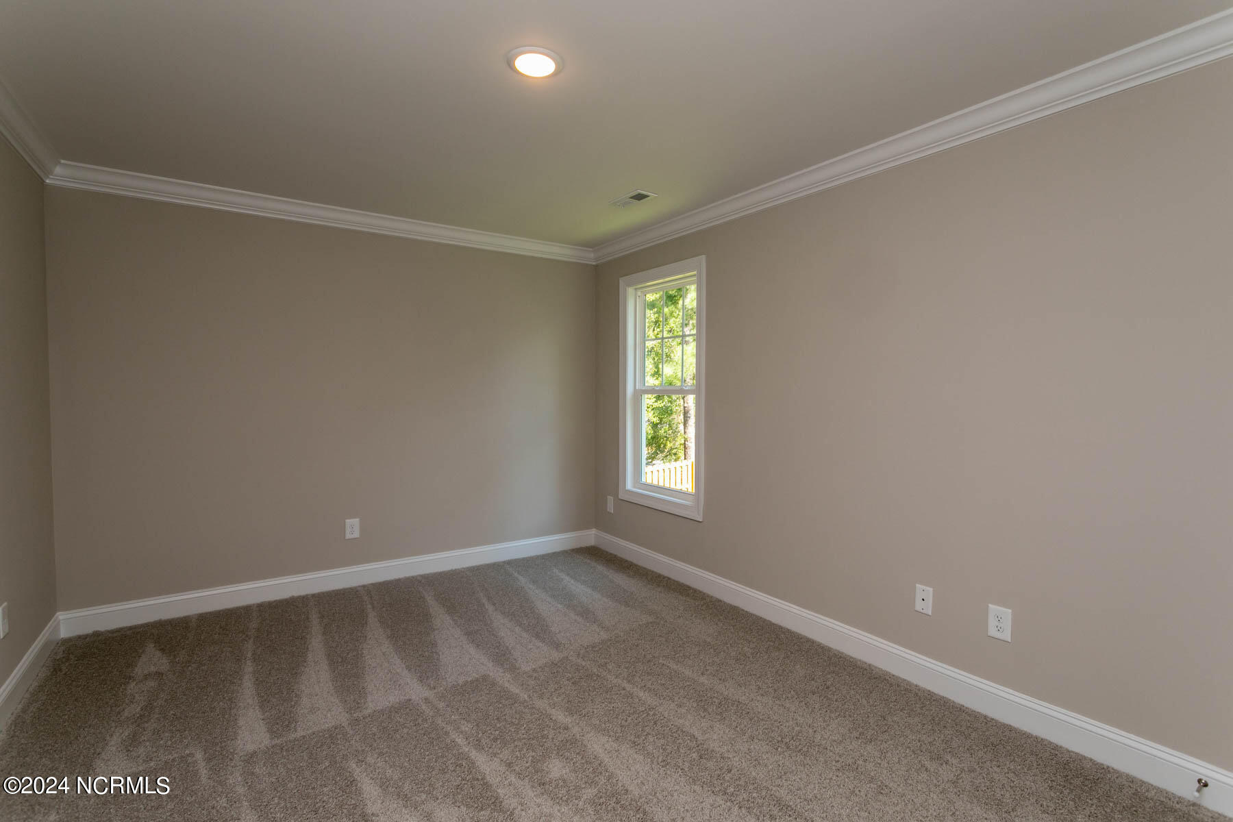 519 N Sycamore Street Property Photo 19