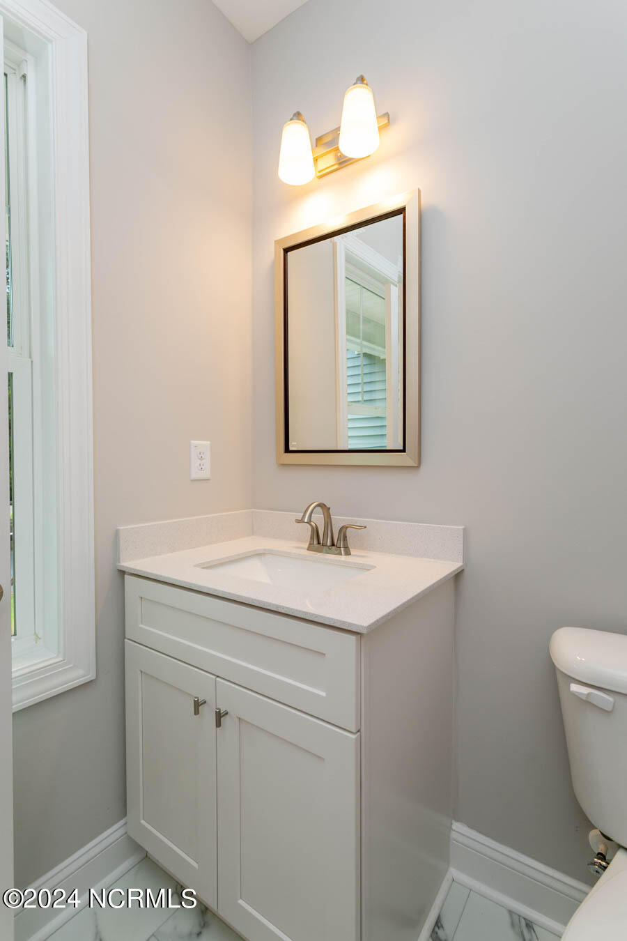 515 N Sycamore Street Property Photo 5