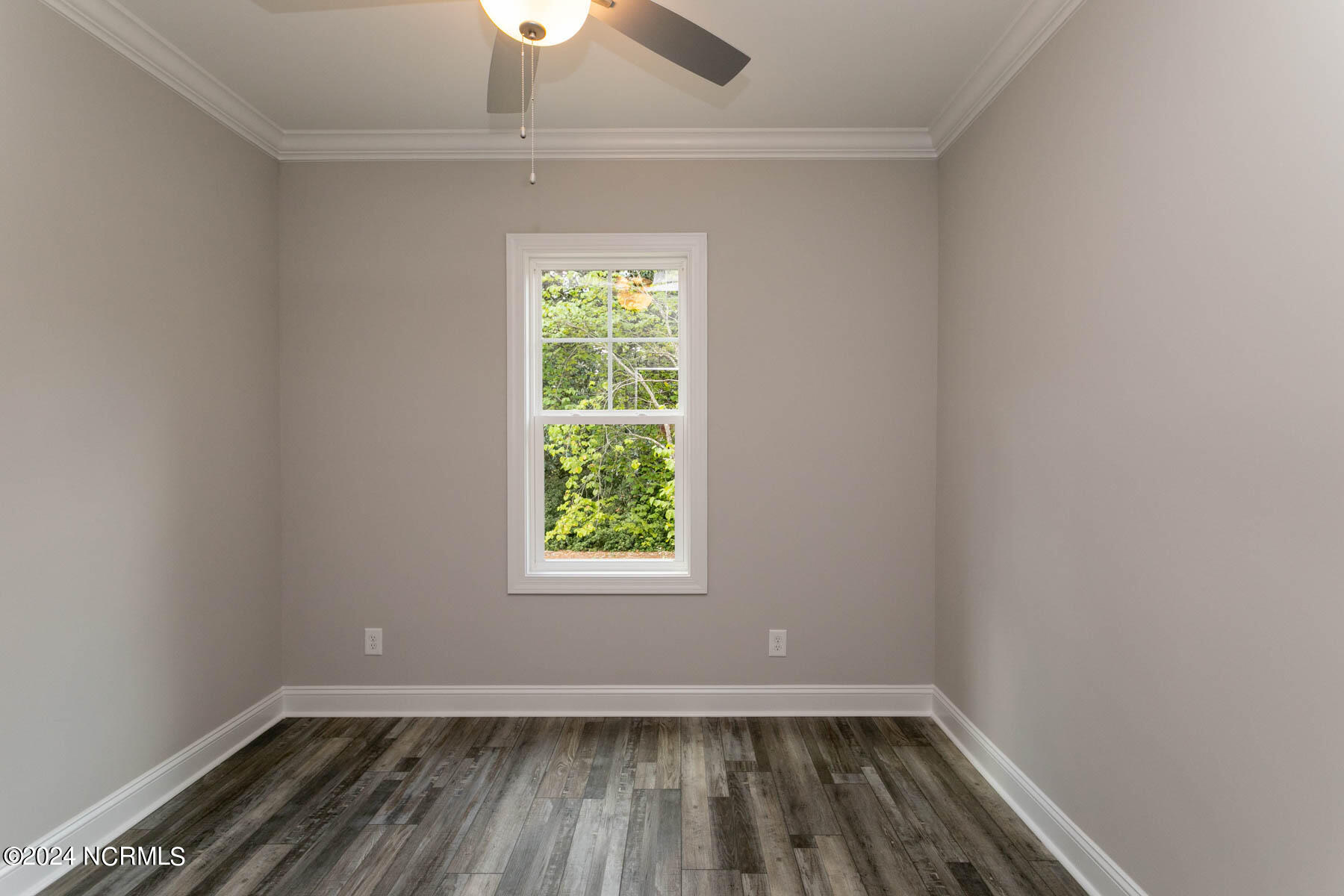515 N Sycamore Street Property Photo 7