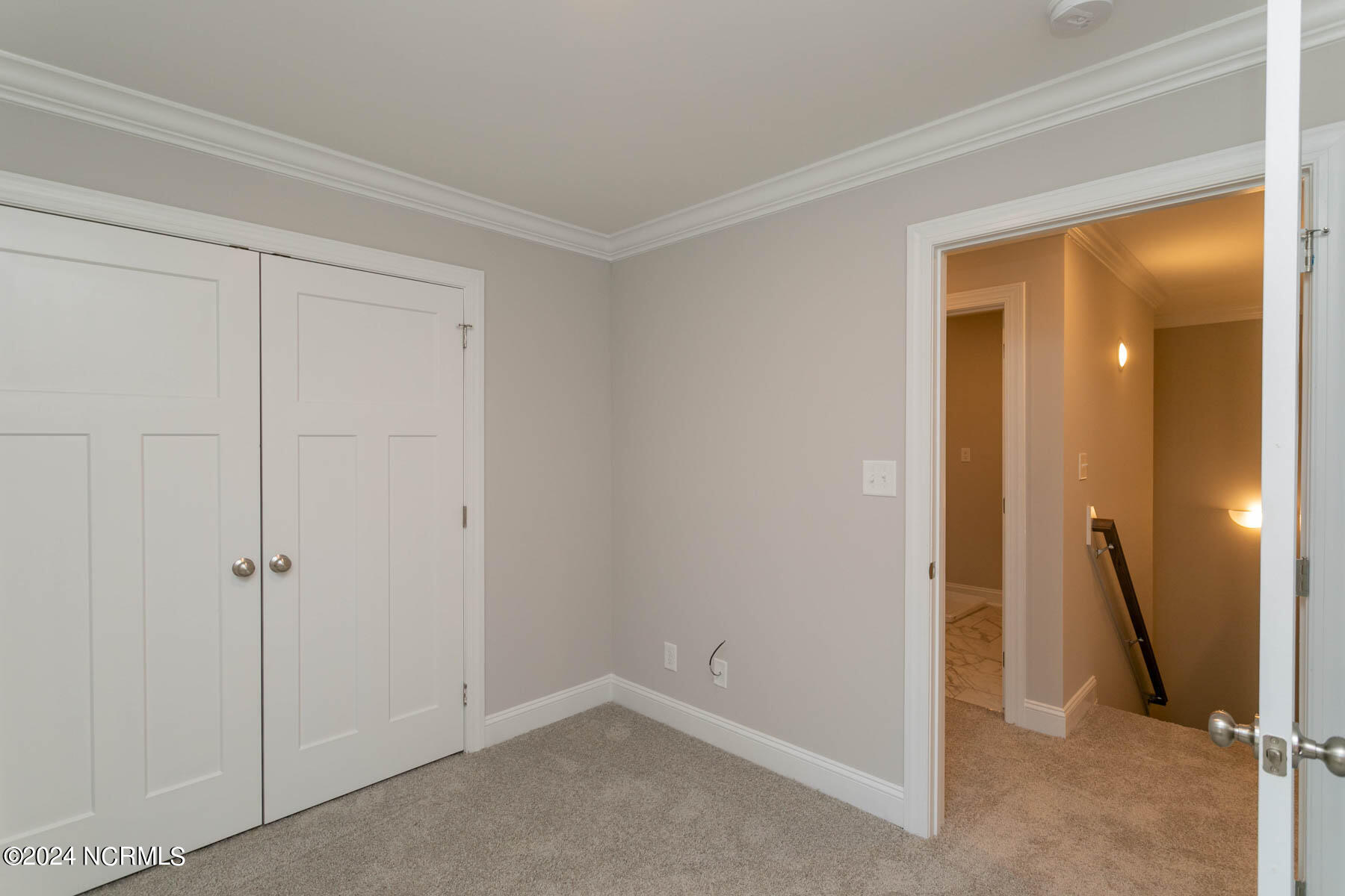 515 N Sycamore Street Property Photo 25